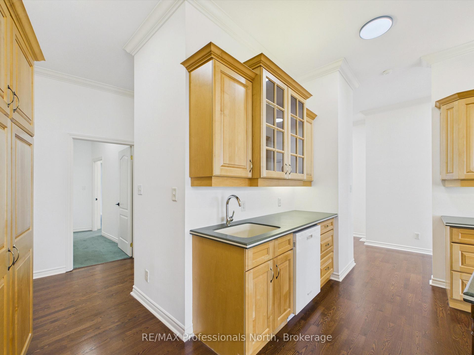 Photo 18 of Unit 501, 24 Ontario Street, Bracebridge — HOMEH