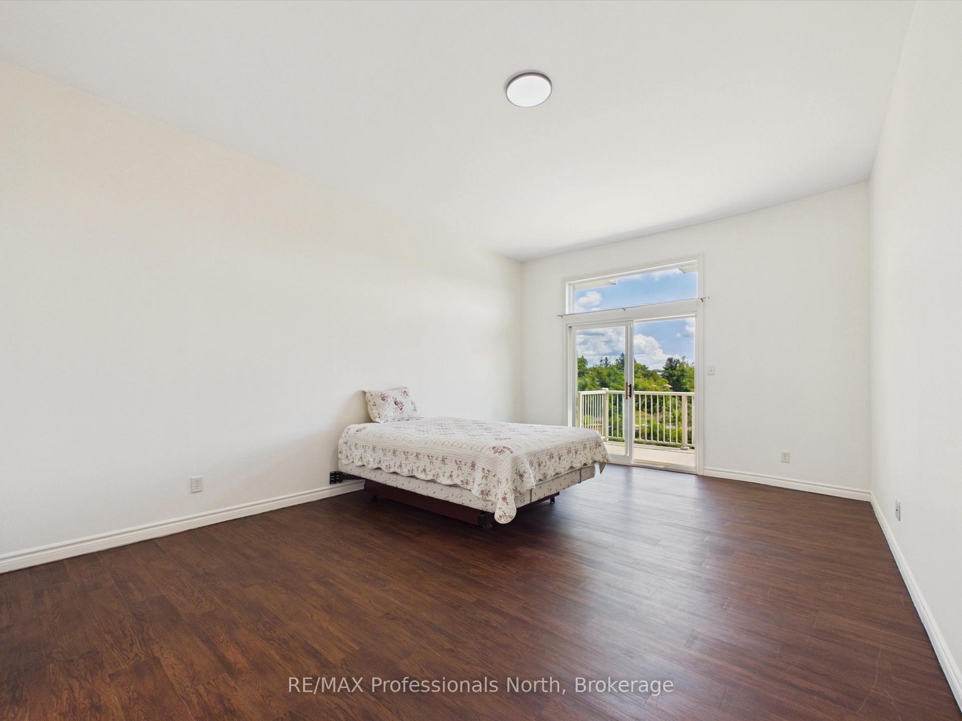 Photo 24 of Unit 501, 24 Ontario Street, Bracebridge — HOMEH