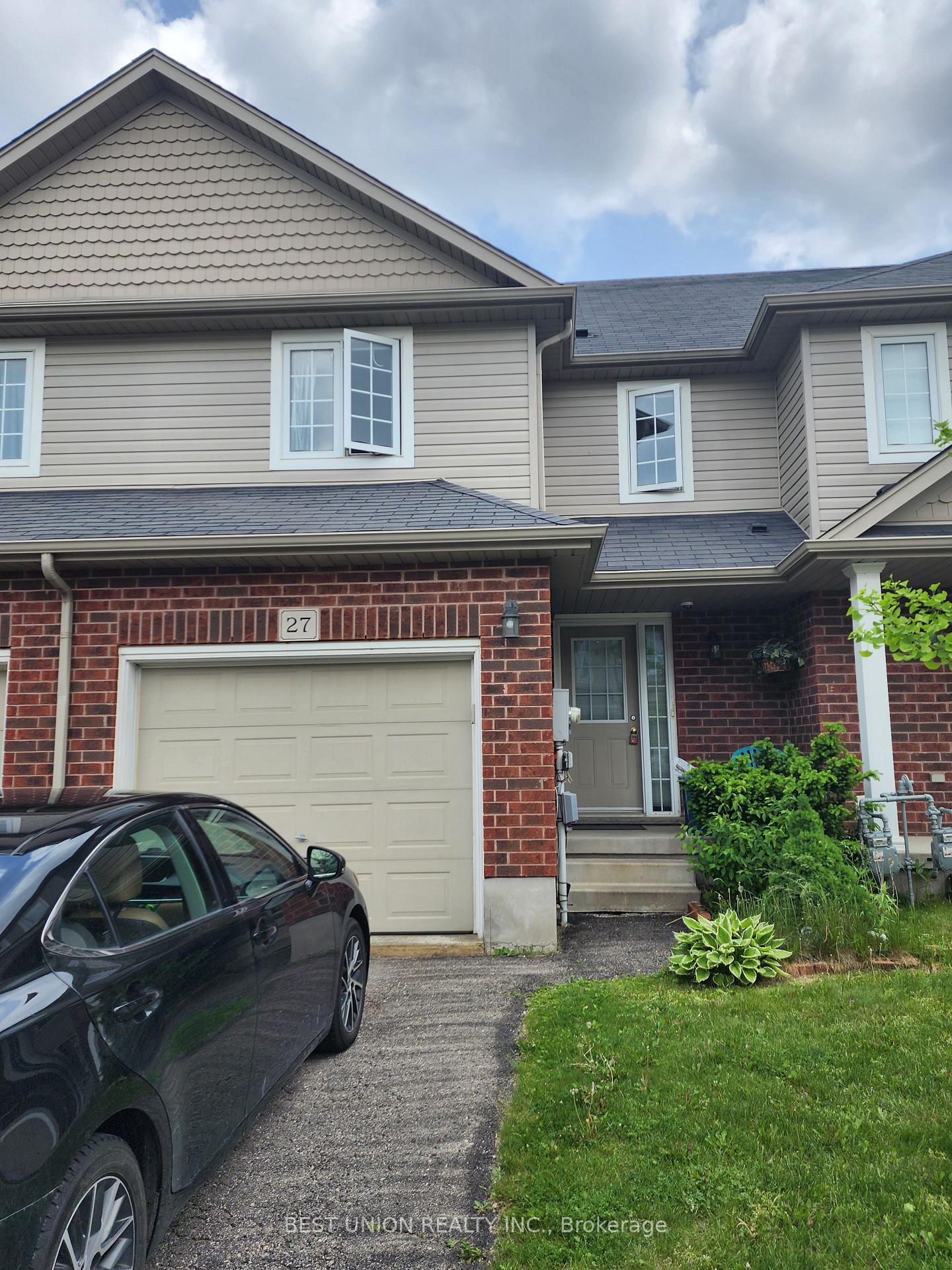 Photo of Unit 27, 468 Doon Drive S