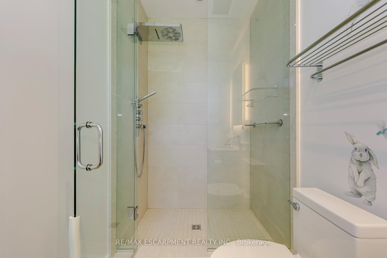 Photo 36 of 2104 Devon Road, Oakville, Ford — HOMEH