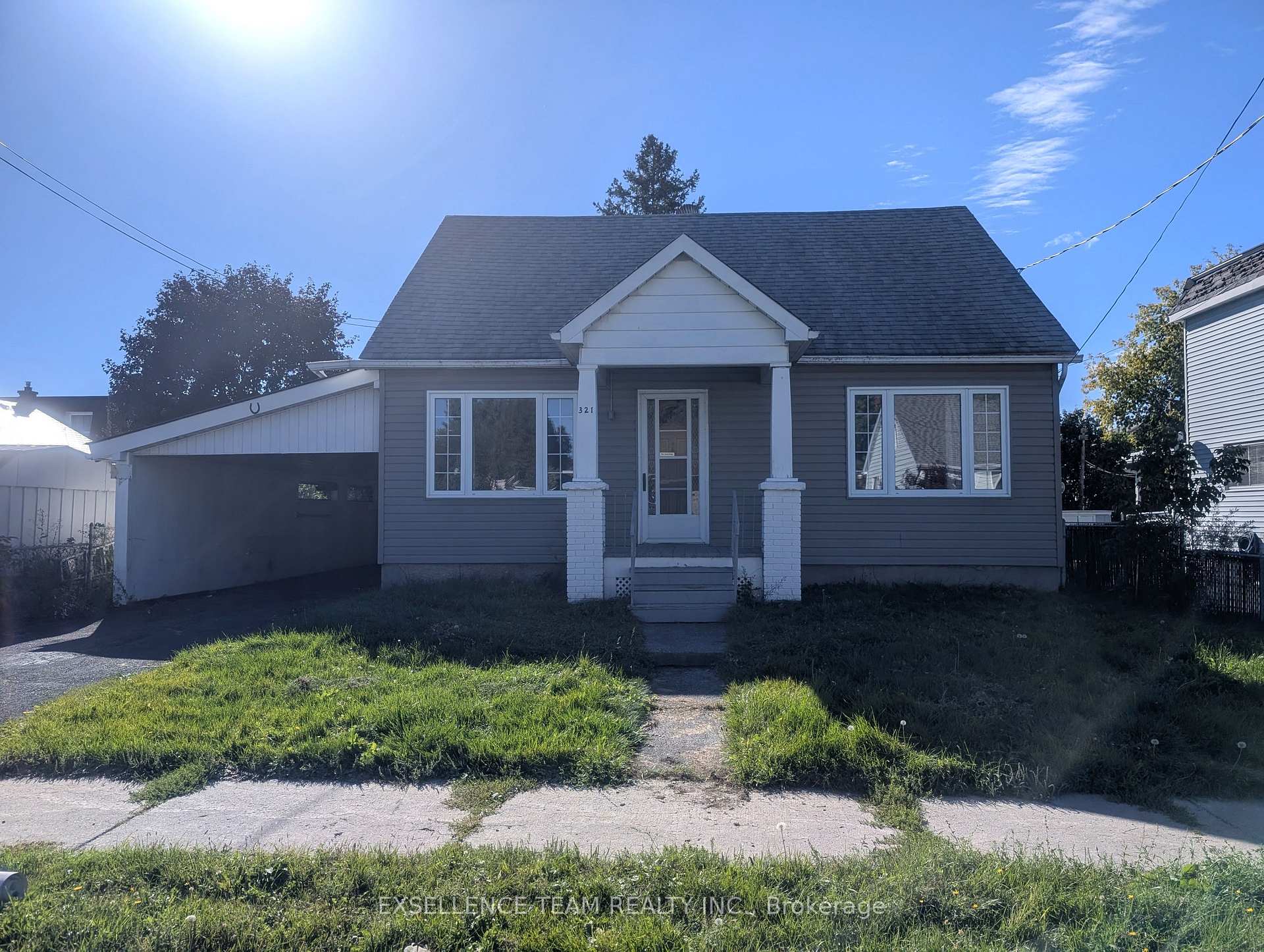Photo 1 of 321 McLean Avenue, Cornwall, Cornwall — HOMEH