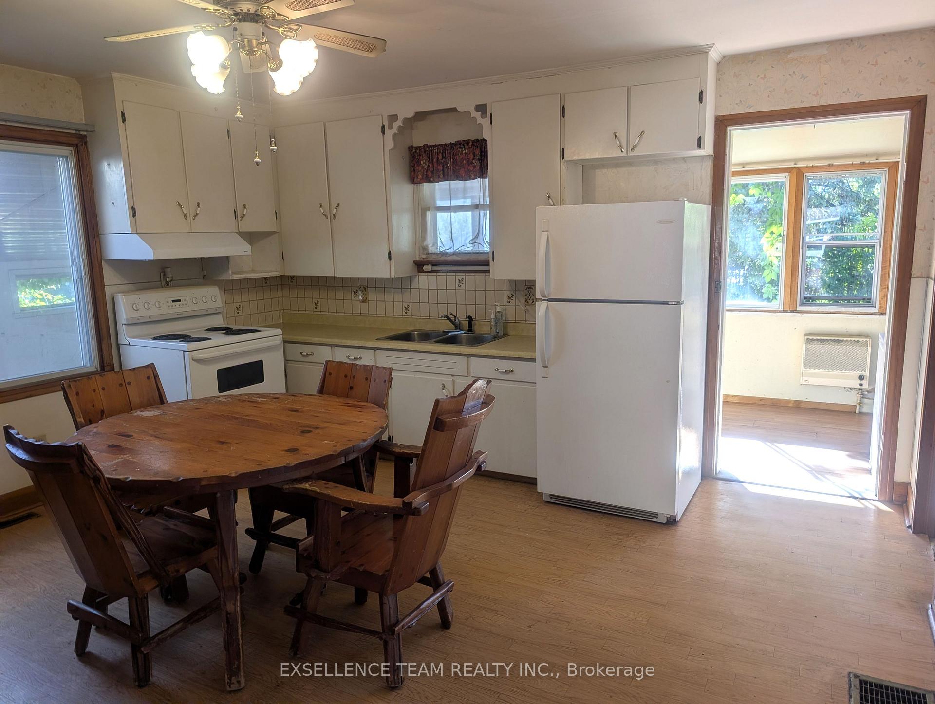 Photo 9 of 321 McLean Avenue, Cornwall, Cornwall — HOMEH