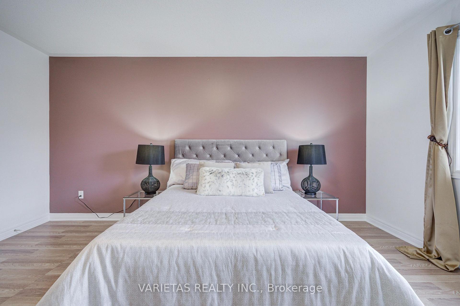 Photo 26 of 17 Barchester Crescent, Whitby, Brooklin — HOMEH
