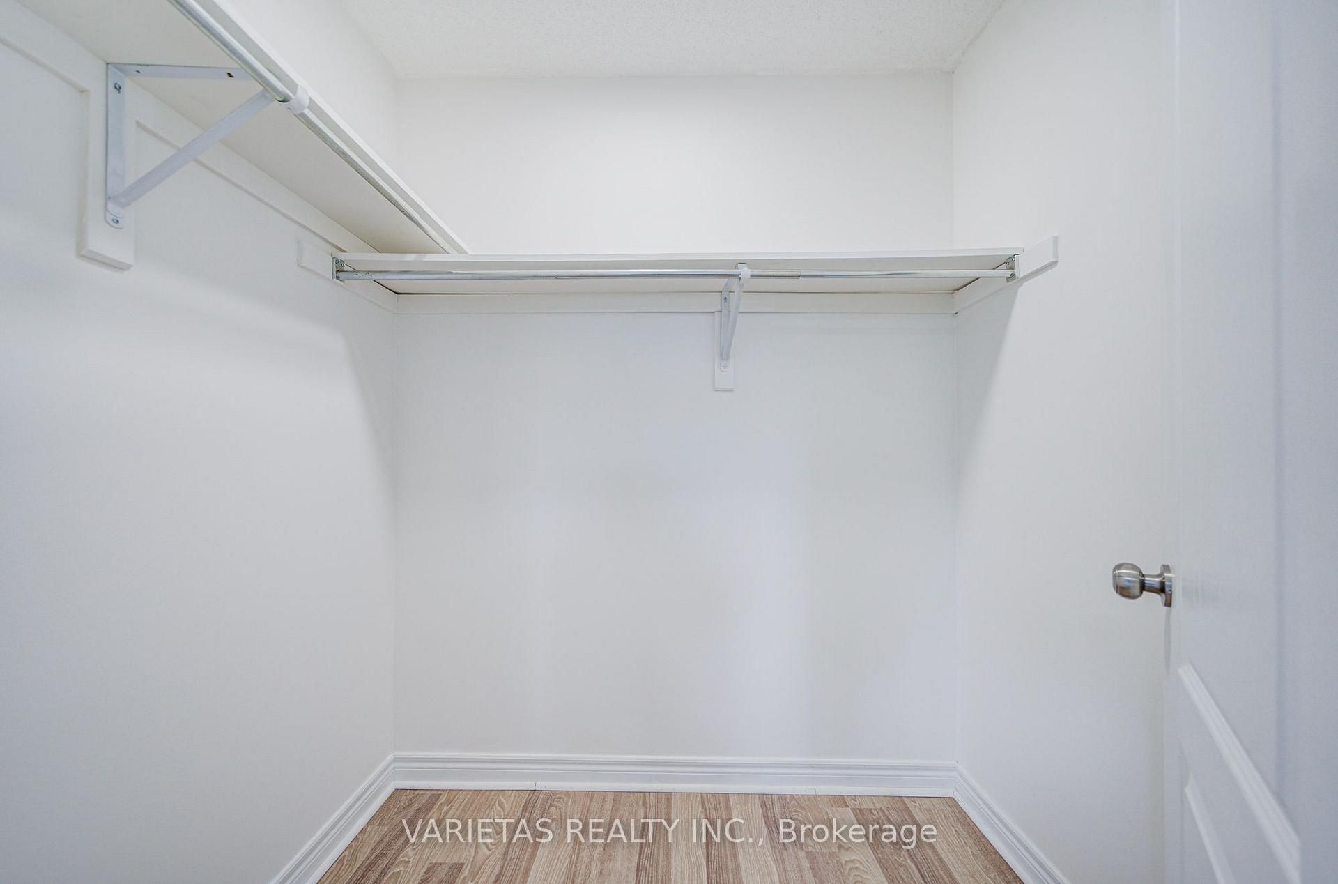 Photo 40 of 17 Barchester Crescent, Whitby, Brooklin — HOMEH