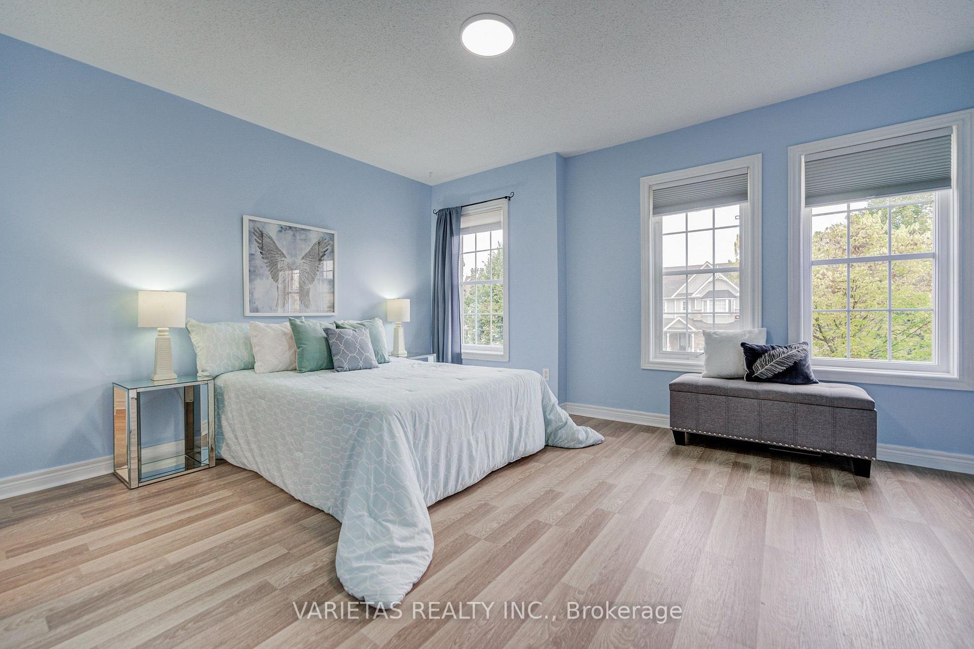 Photo 41 of 17 Barchester Crescent, Whitby, Brooklin — HOMEH