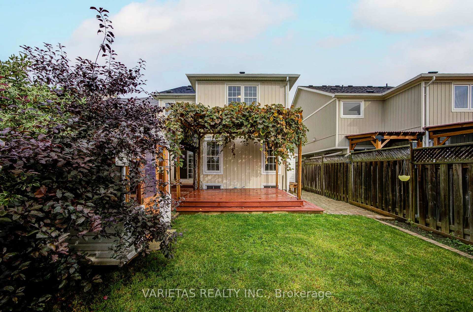 Photo 50 of 17 Barchester Crescent, Whitby, Brooklin — HOMEH