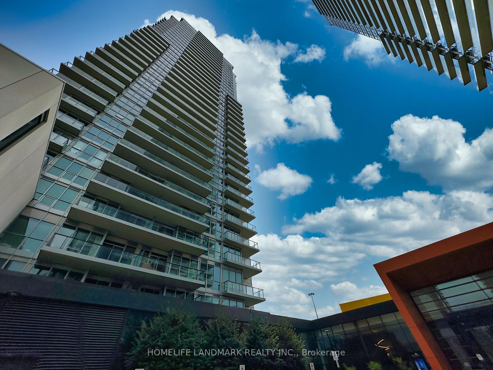 Photo 3 of Unit 801, 95 Mcmahon Drive, North York, Bayview Village — HOMEH