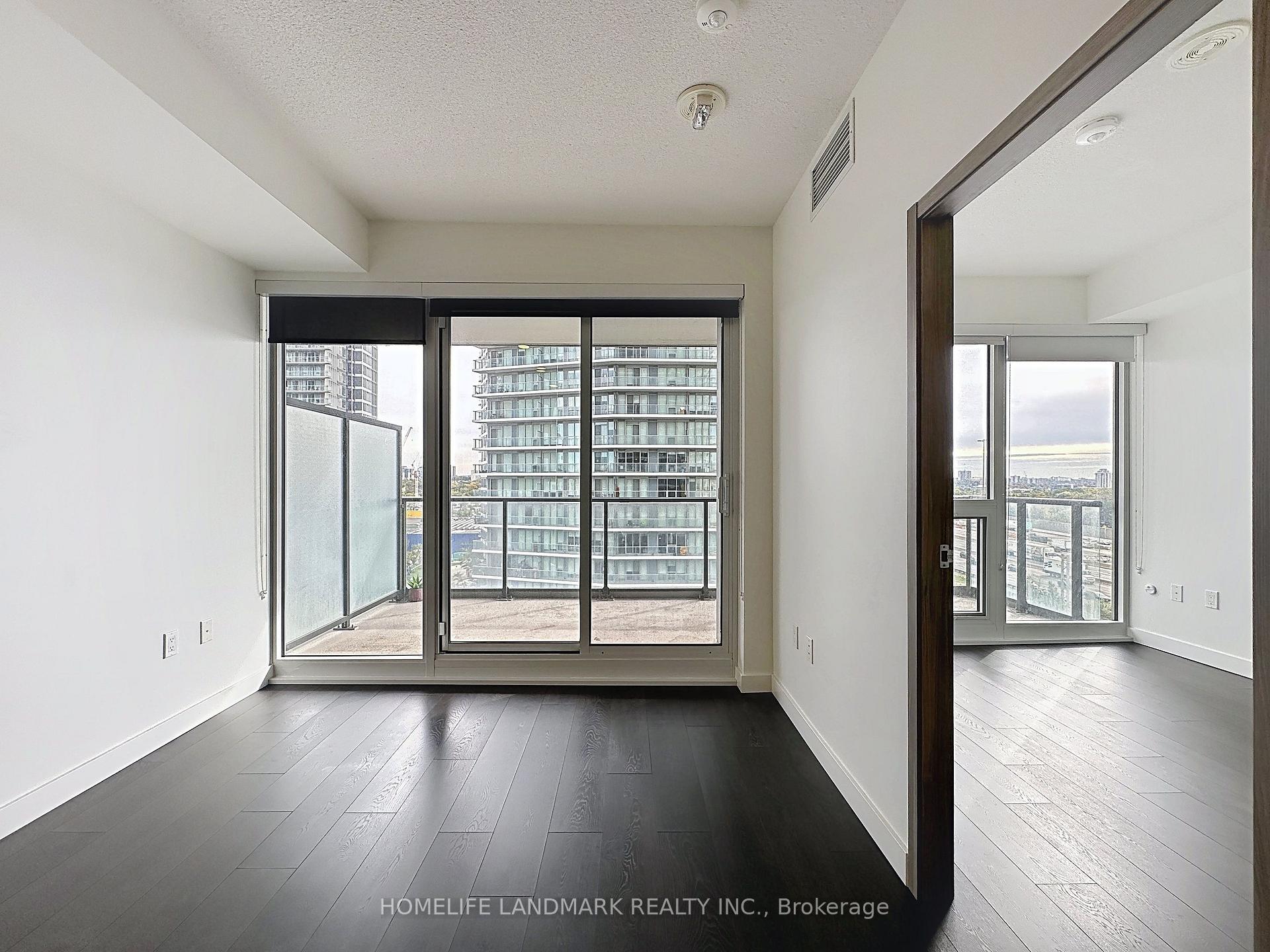 Photo 15 of Unit 801, 95 Mcmahon Drive, North York, Bayview Village — HOMEH