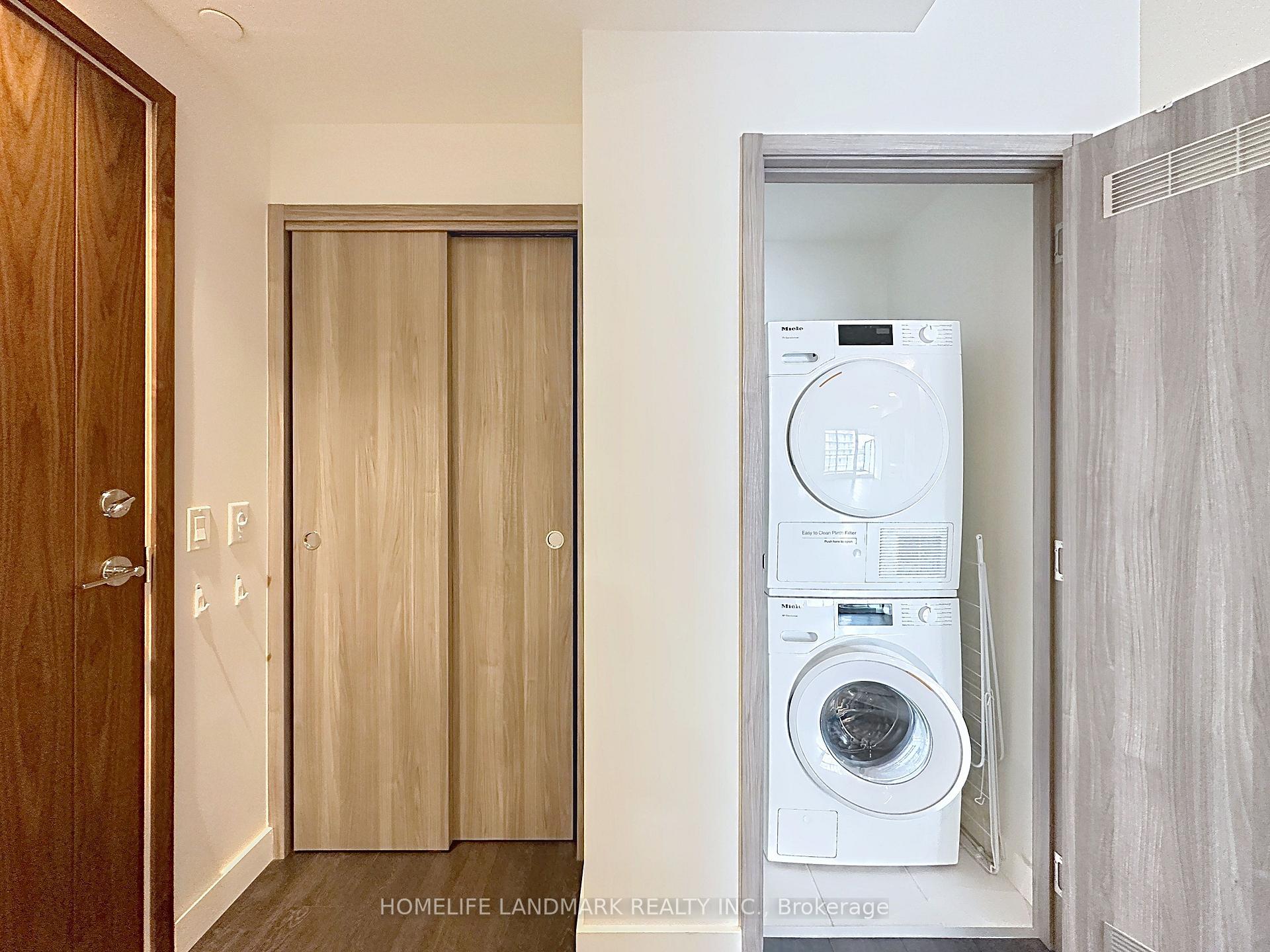 Photo 23 of Unit 801, 95 Mcmahon Drive, North York, Bayview Village — HOMEH