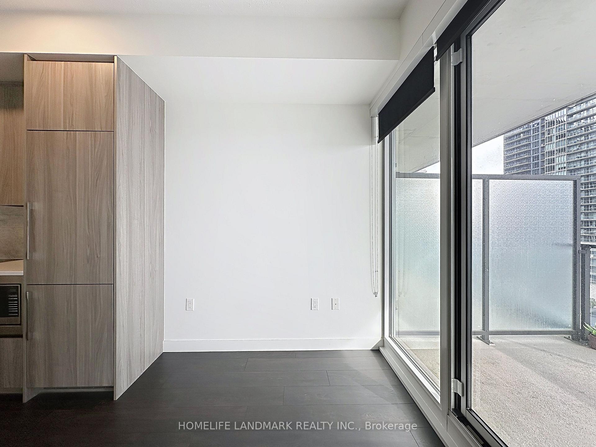 Photo 28 of Unit 801, 95 Mcmahon Drive, North York, Bayview Village — HOMEH