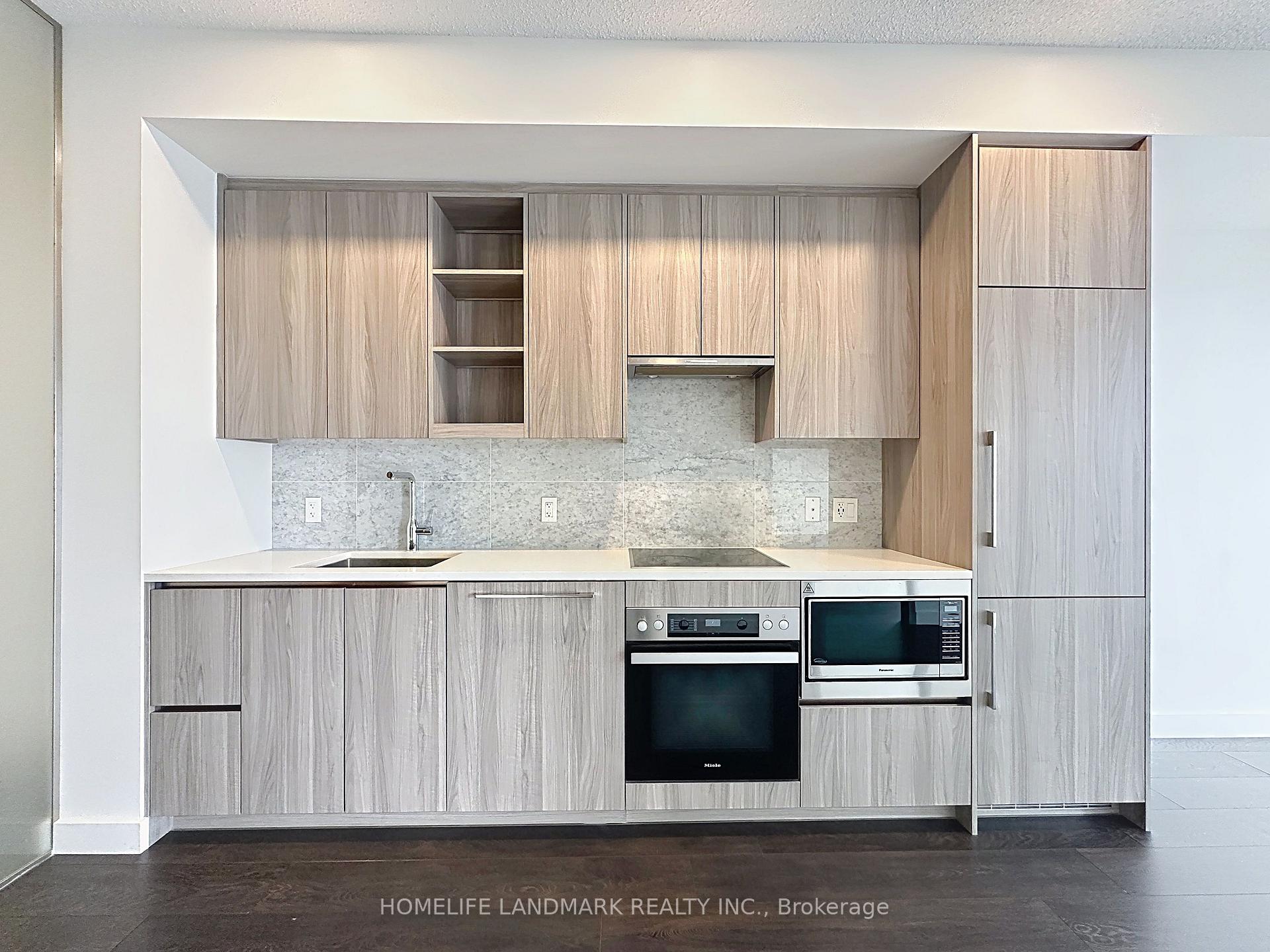 Photo 29 of Unit 801, 95 Mcmahon Drive, North York, Bayview Village — HOMEH