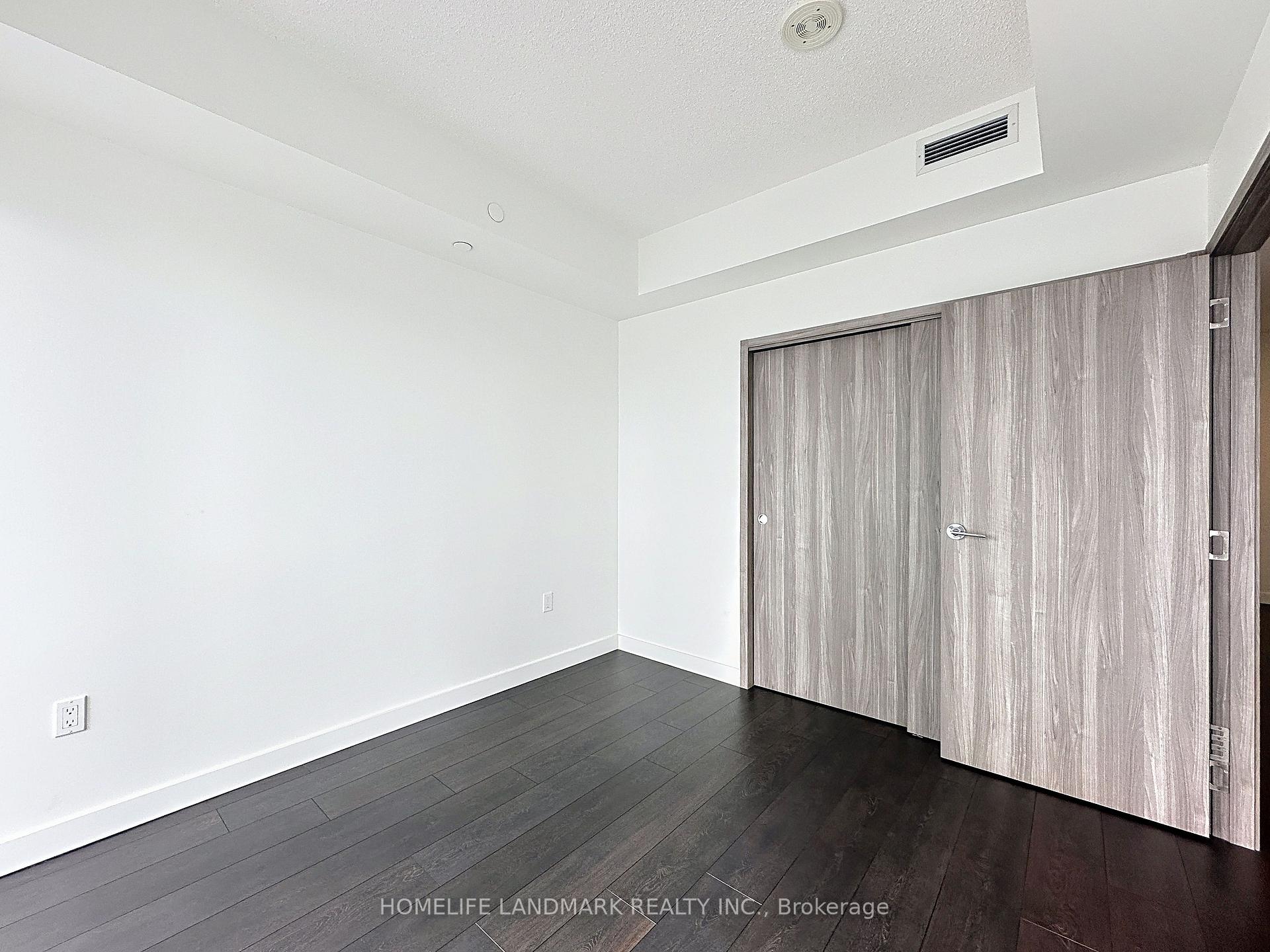 Photo 37 of Unit 801, 95 Mcmahon Drive, North York, Bayview Village — HOMEH