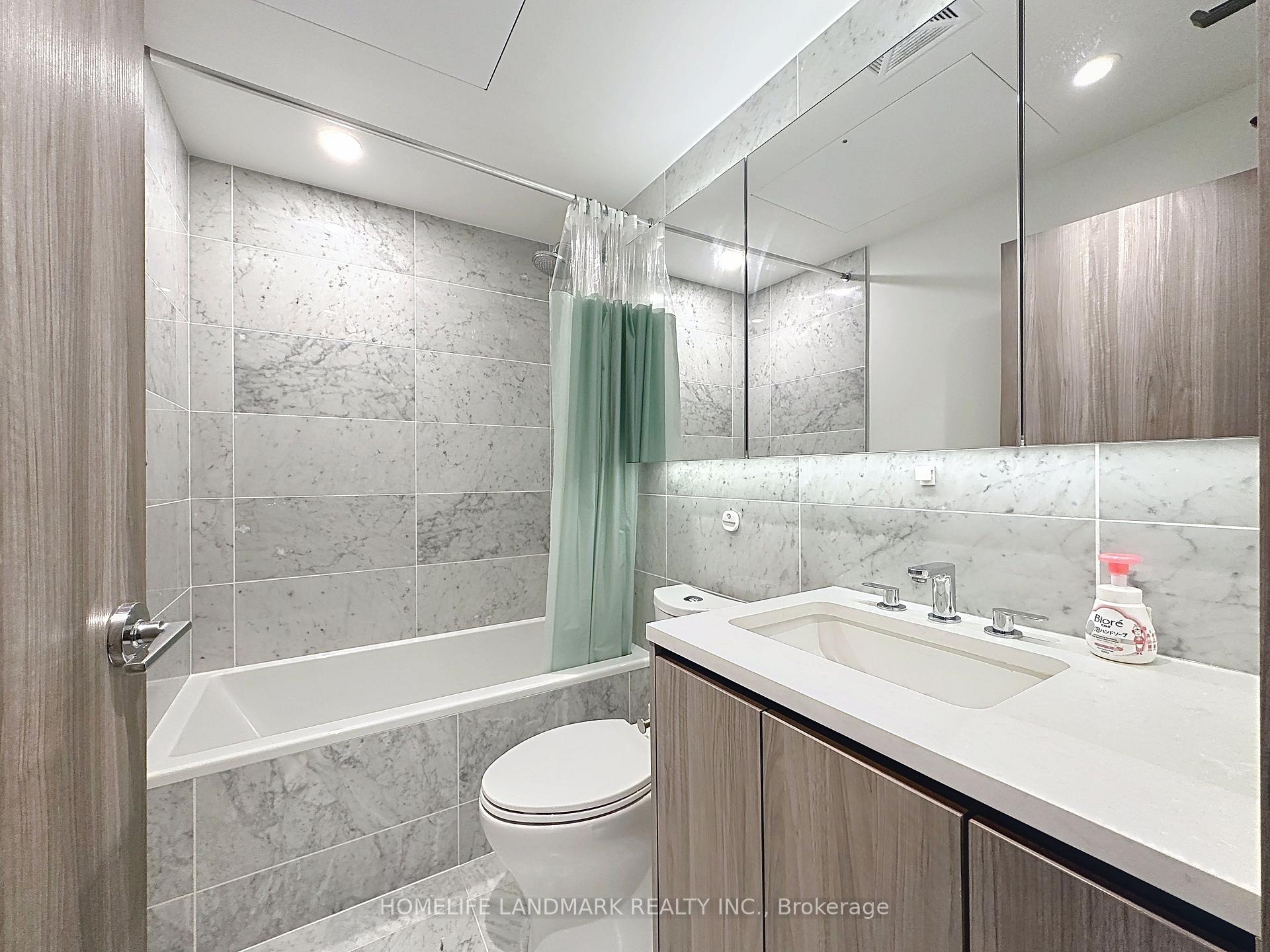 Photo 38 of Unit 801, 95 Mcmahon Drive, North York, Bayview Village — HOMEH