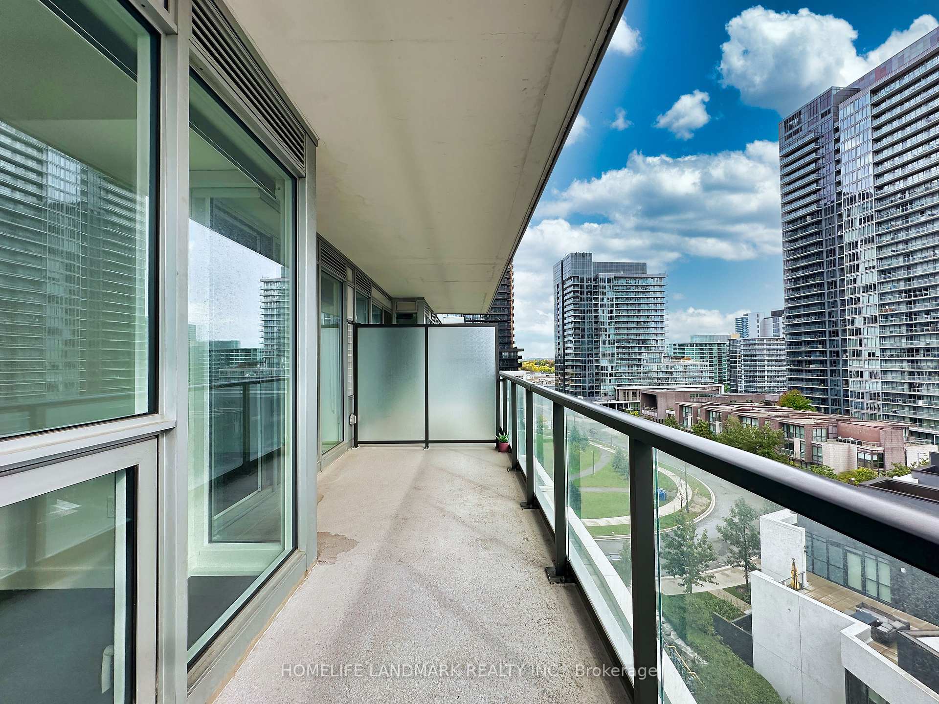 Photo 44 of Unit 801, 95 Mcmahon Drive, North York, Bayview Village — HOMEH