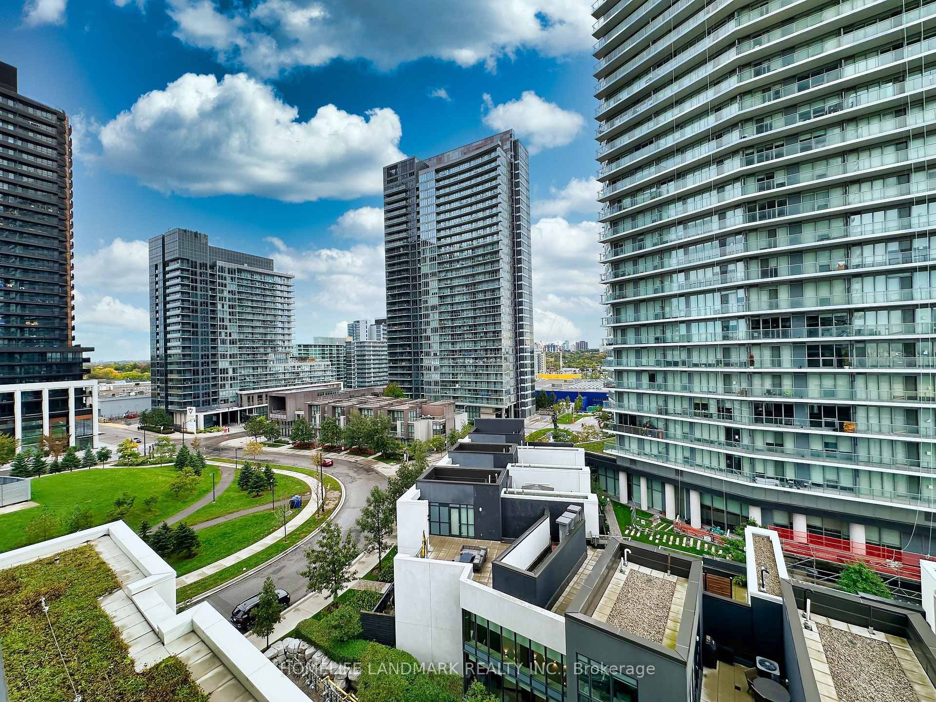 Photo 49 of Unit 801, 95 Mcmahon Drive, North York, Bayview Village — HOMEH