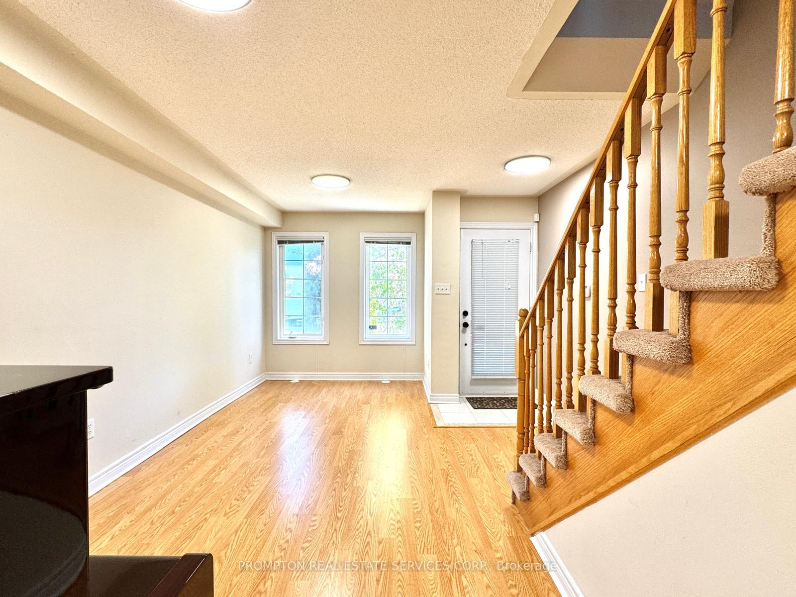 Photo 13 of 2516 Bur Oak Avenue, Markham, Cornell — HOMEH