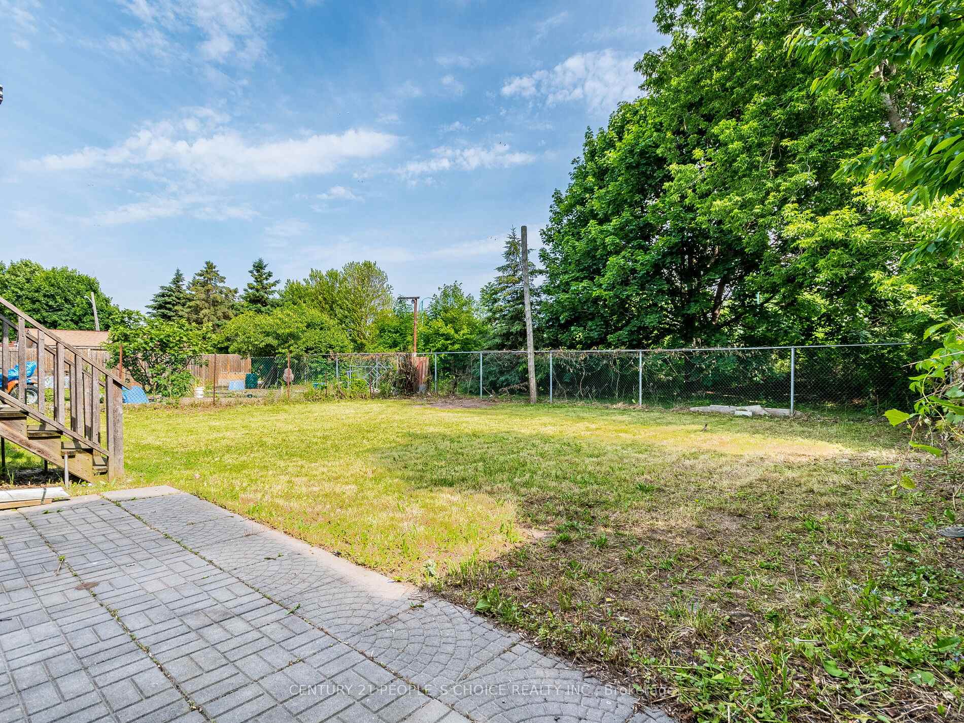 Photo 18 of 5001 Kitchener Street, Niagara Falls, Clifton Hill — HOMEH