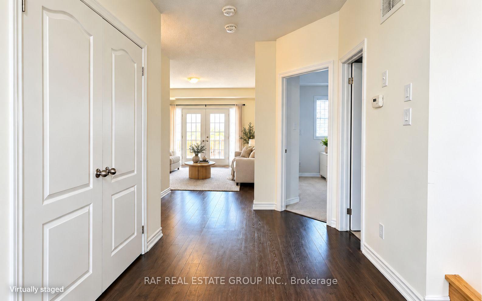 Photo 4 of Unit 18, 403 Westwood Drive, Kitchener, Westmount - Waterloo — HOMEH