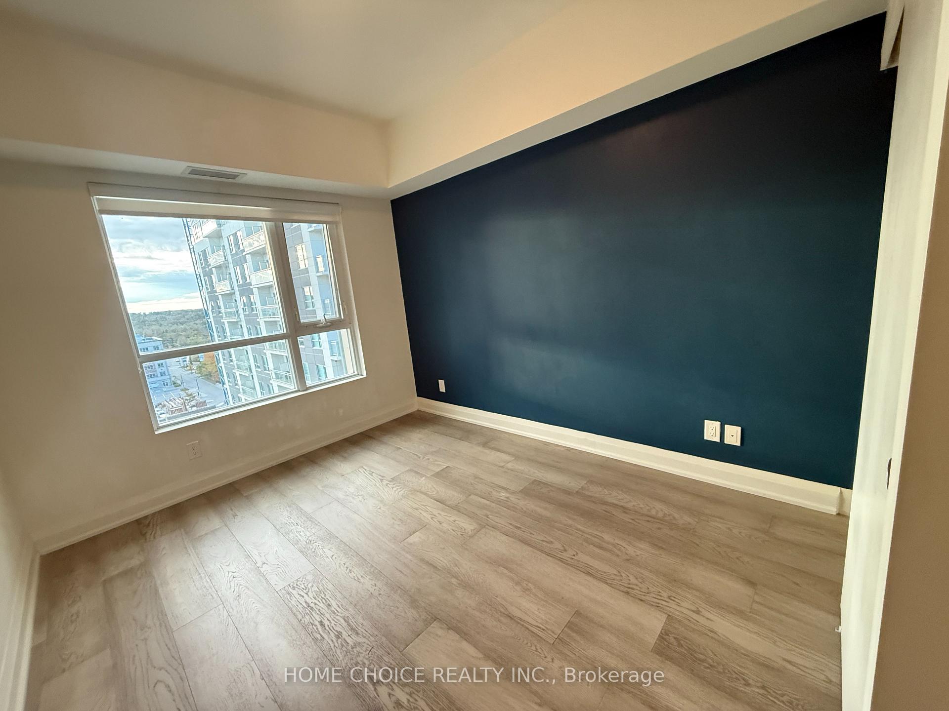 Photo 7 of Unit 1001, 58 Lakeside Terrace, Barrie, Little Lake — HOMEH