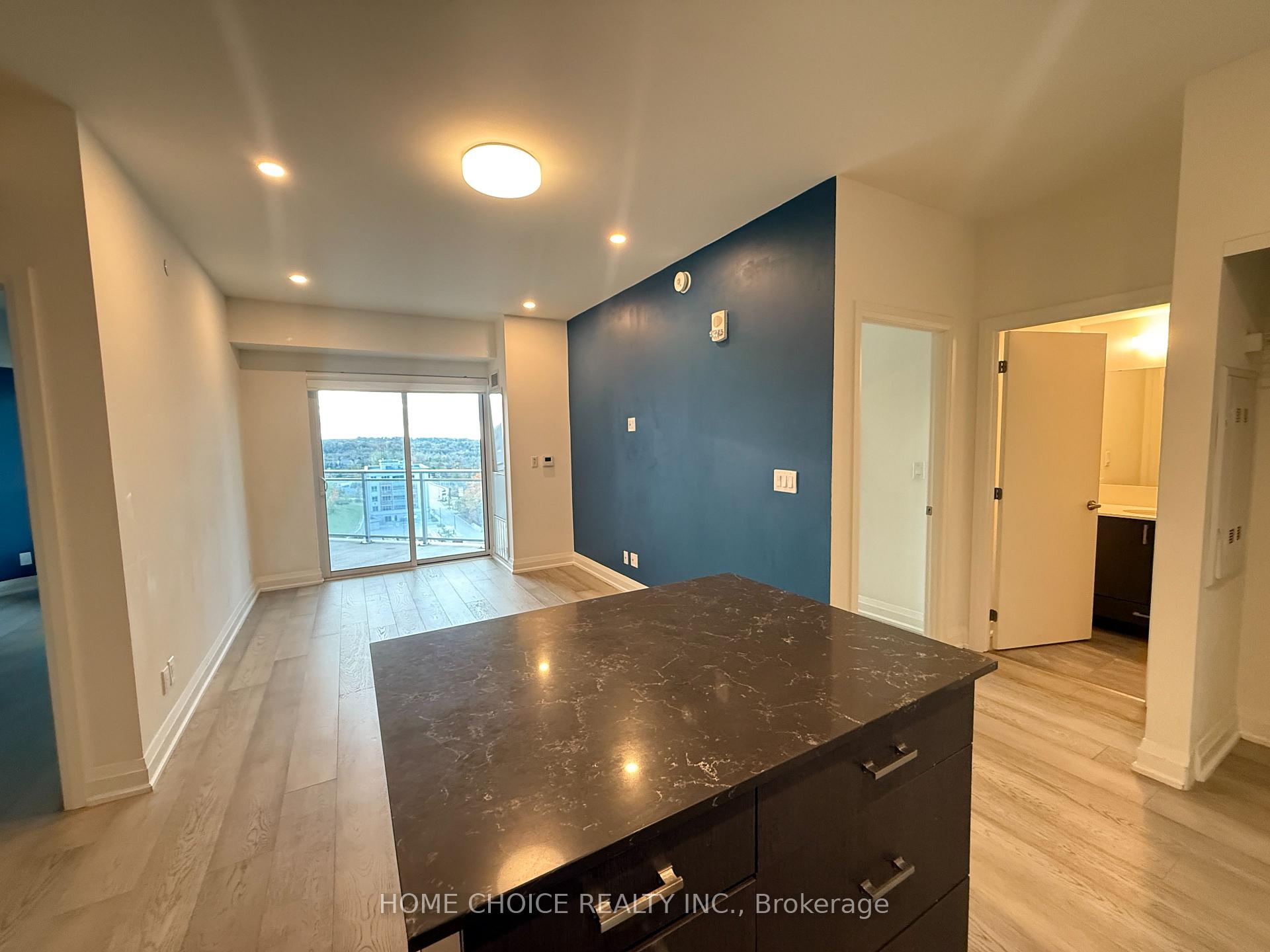 Photo 16 of Unit 1001, 58 Lakeside Terrace, Barrie, Little Lake — HOMEH