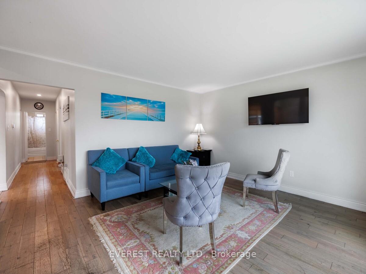 Photo 8 of 91 Hart Avenue, Scarborough, Kennedy Park — HOMEH