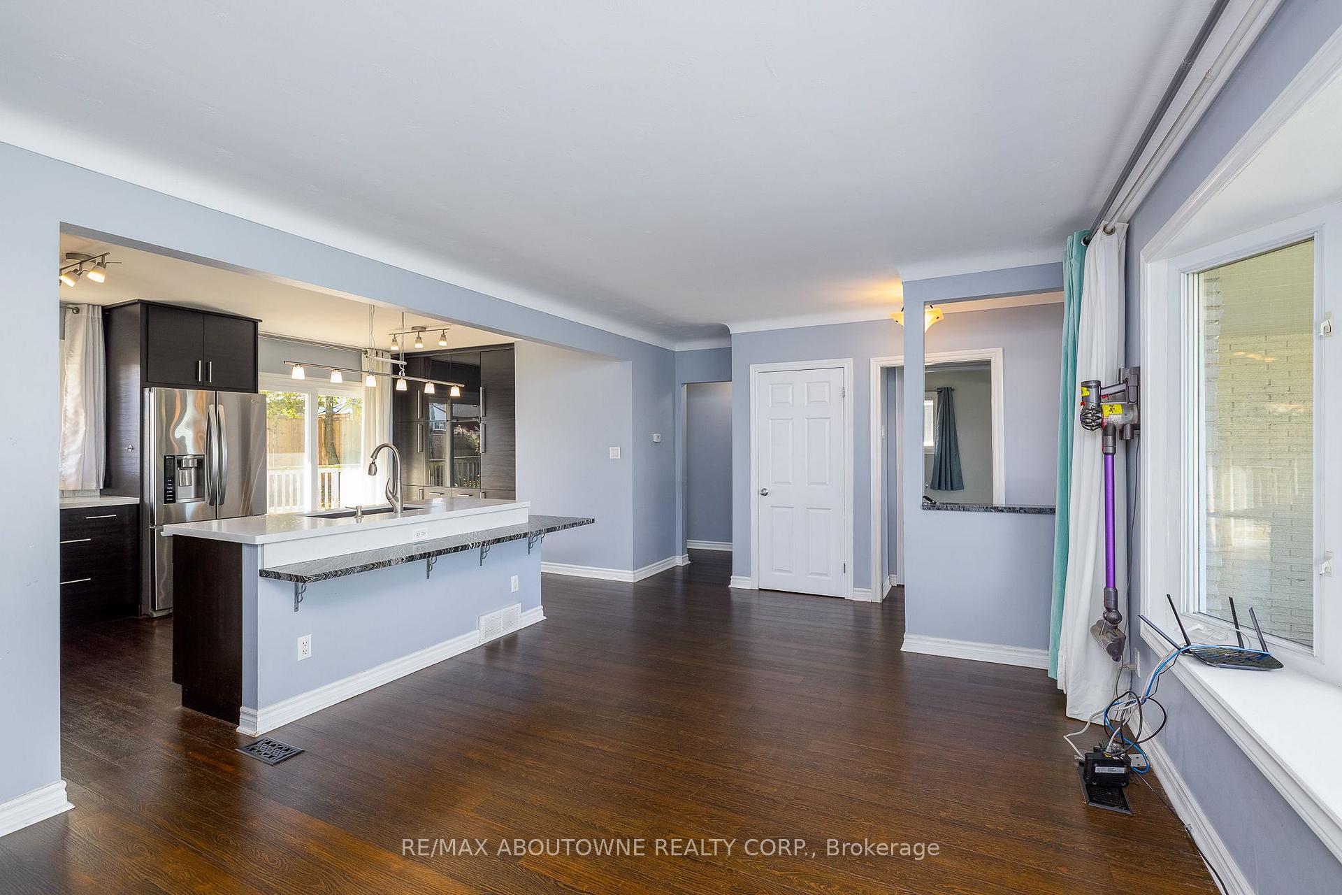 Photo 10 of Unit Upper, 71 Lakeside Drive, Grimsby, Grimsby Beach — HOMEH