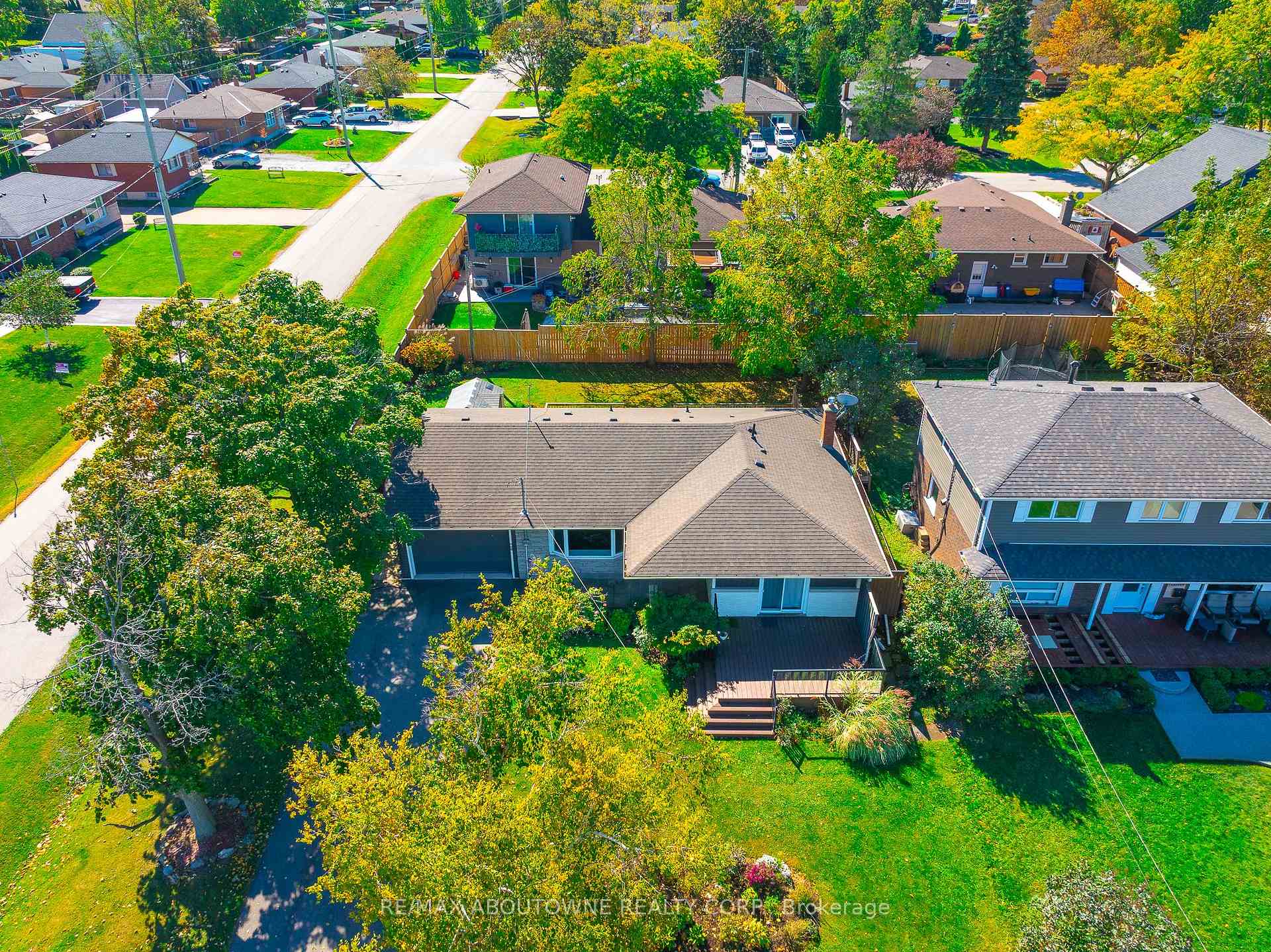 Photo 27 of Unit Upper, 71 Lakeside Drive, Grimsby, Grimsby Beach — HOMEH