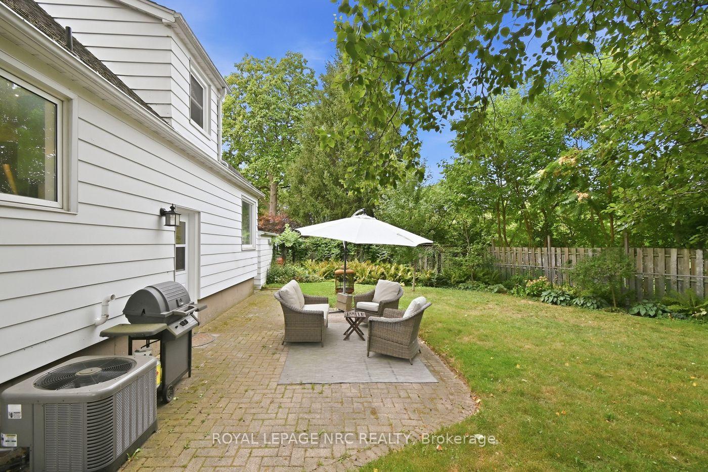Photo 39 of 17 Winston Road, St. Catharines, Carlton/Bunting — HOMEH