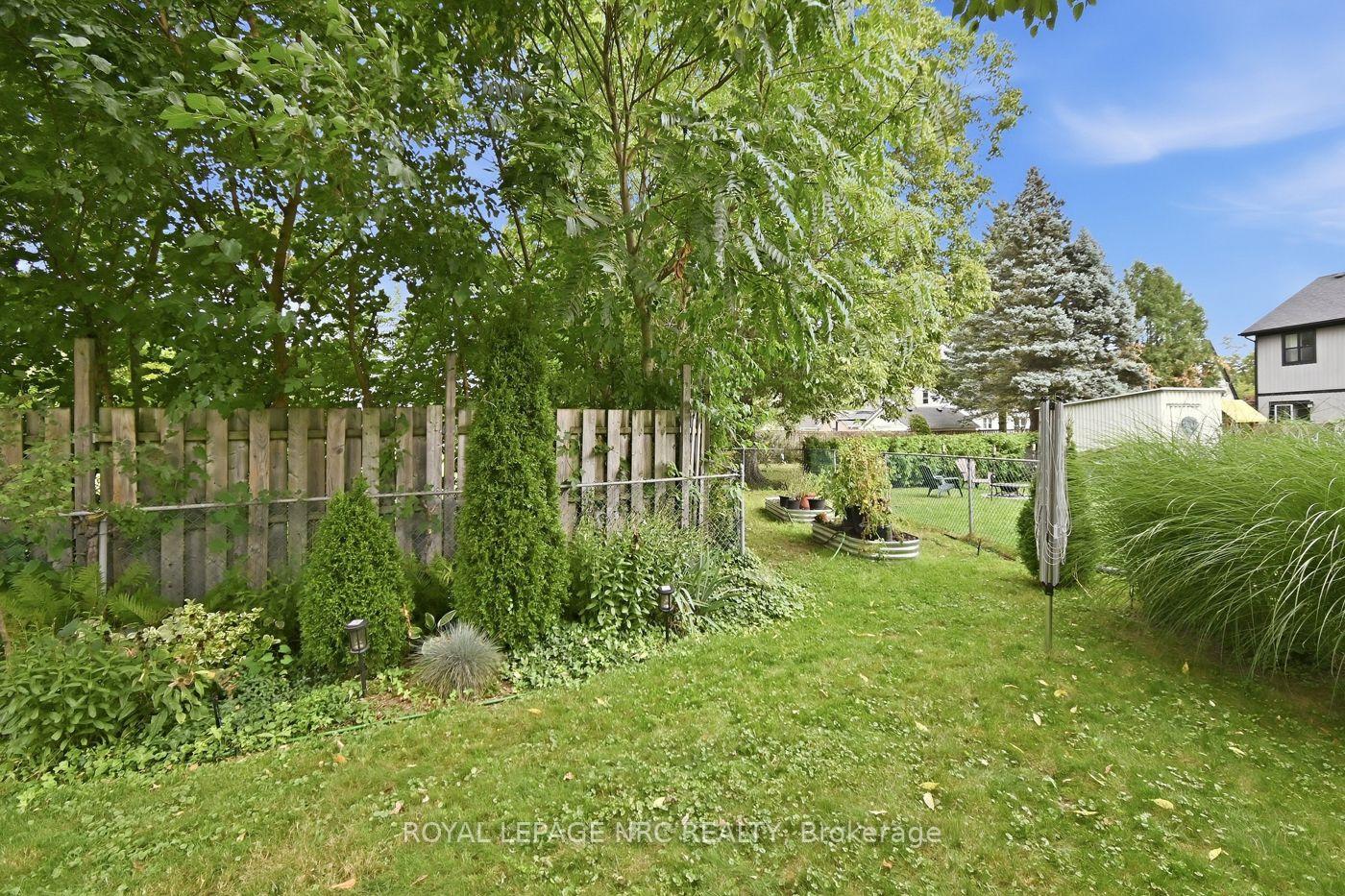 Photo 44 of 17 Winston Road, St. Catharines, Carlton/Bunting — HOMEH