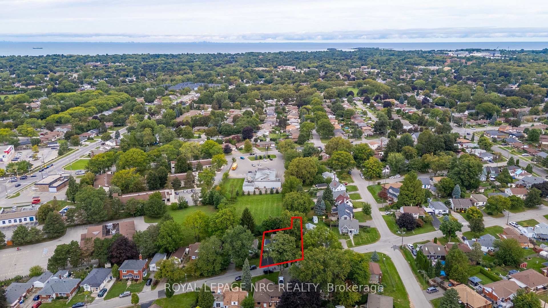 Photo 46 of 17 Winston Road, St. Catharines, Carlton/Bunting — HOMEH