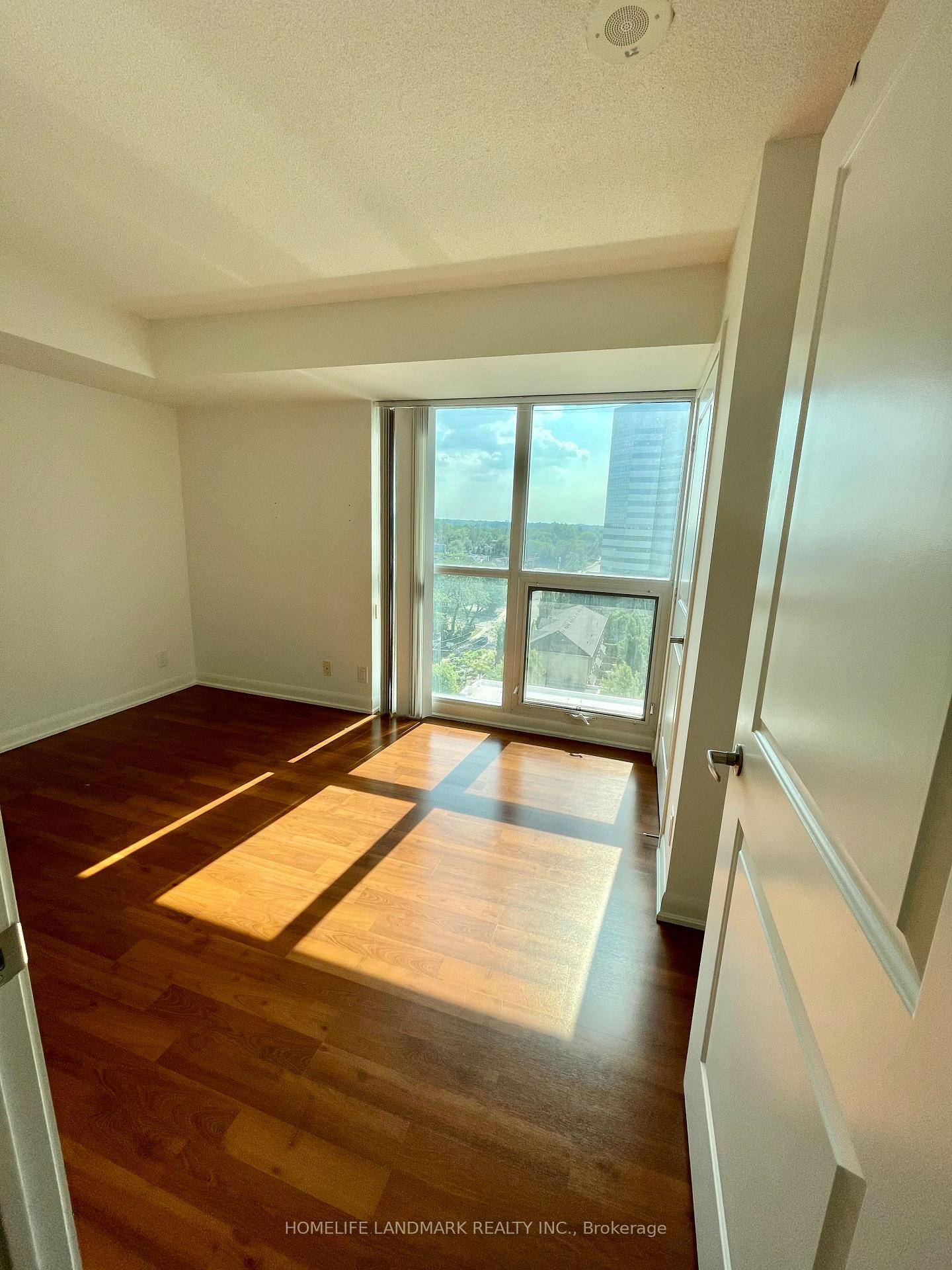 Photo 3 of Unit 1117, 17 Anndale Drive, North York, Willowdale East — HOMEH