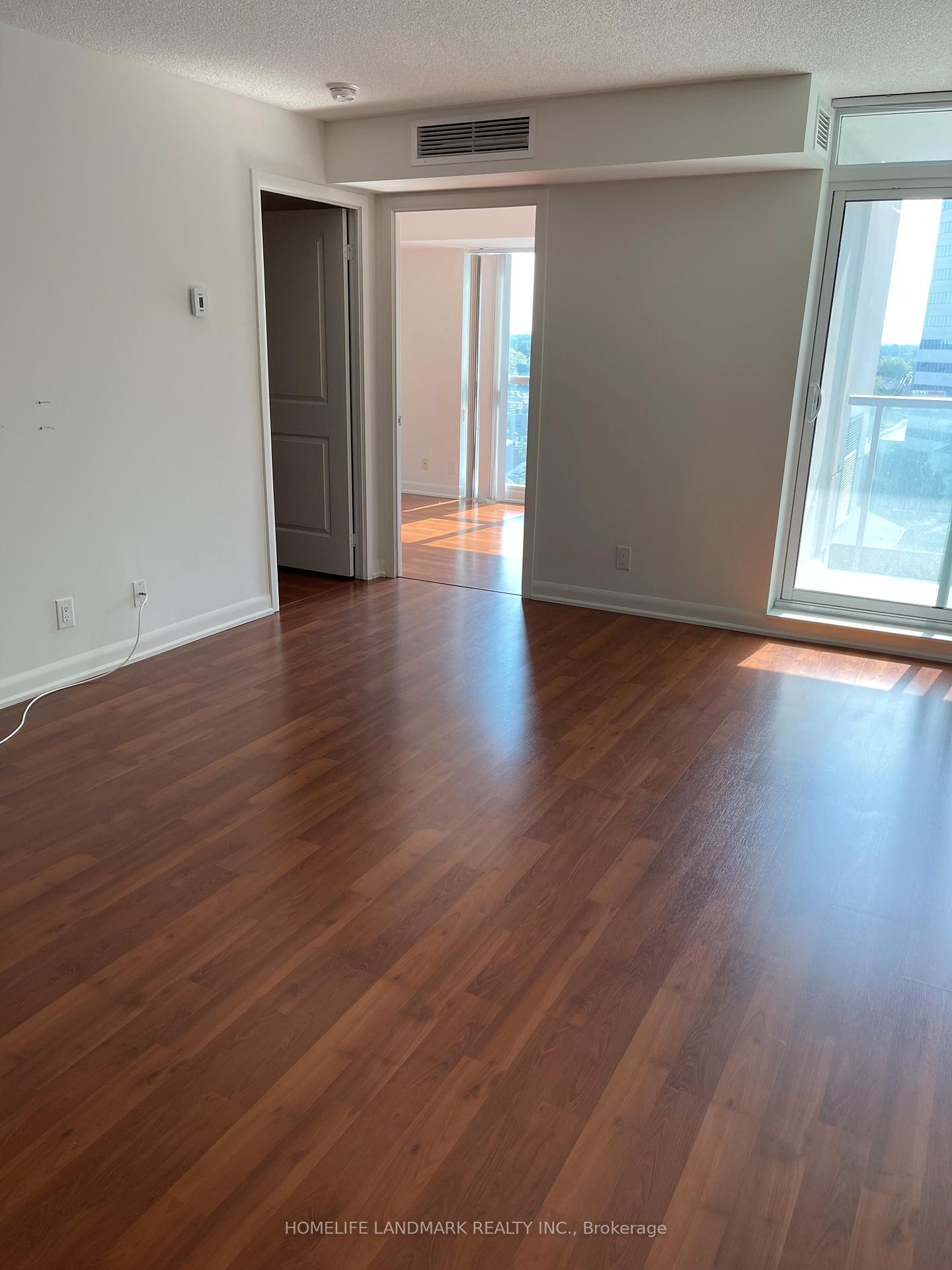 Photo 6 of Unit 1117, 17 Anndale Drive, North York, Willowdale East — HOMEH