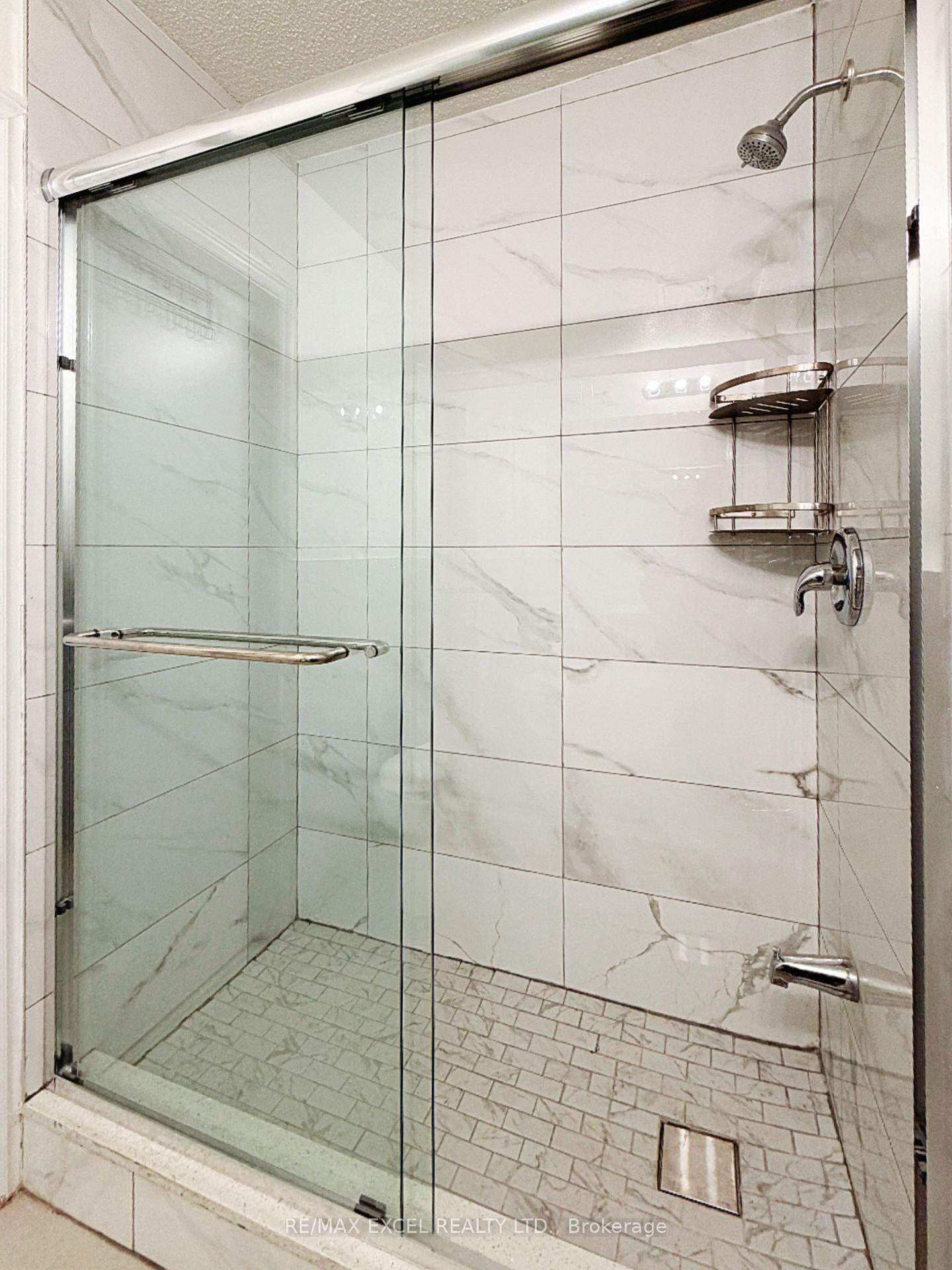 Photo 4 of Unit 2A, 348 Main Street N, Markham, Old Markham Village — HOMEH