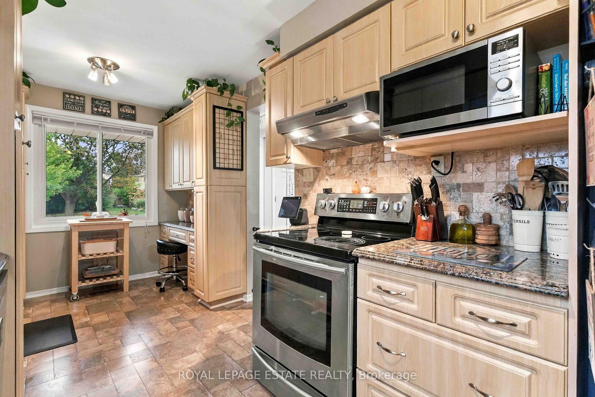 Photo 8 of 228 Rands Road, Ajax, South West — HOMEH