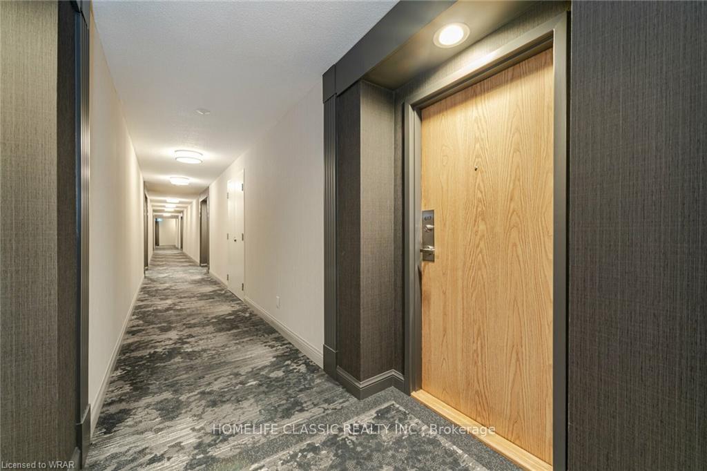 Photo 5 of Unit 617, 1001 Cedarglen Gate, Mississauga, Erindale — HOMEH