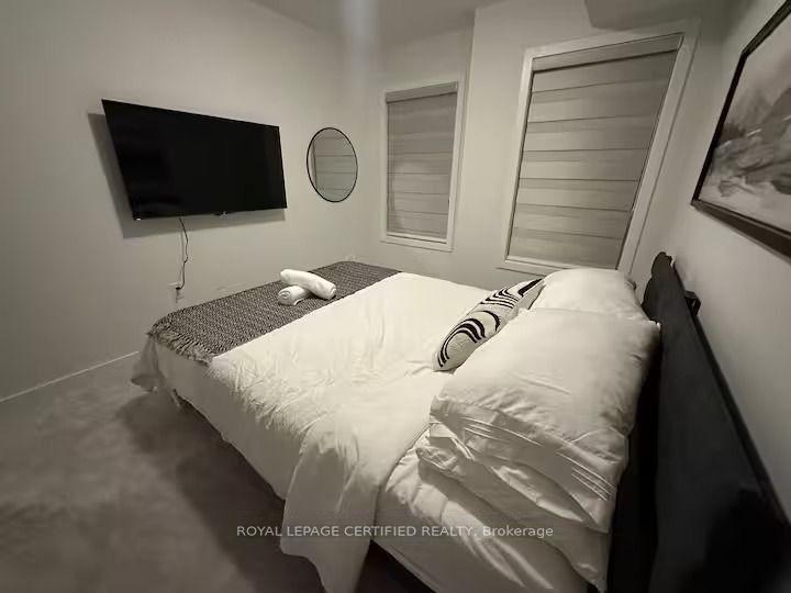 Photo 9 of Unit 3, 3562 Colonial Drive, Mississauga, Erin Mills — HOMEH