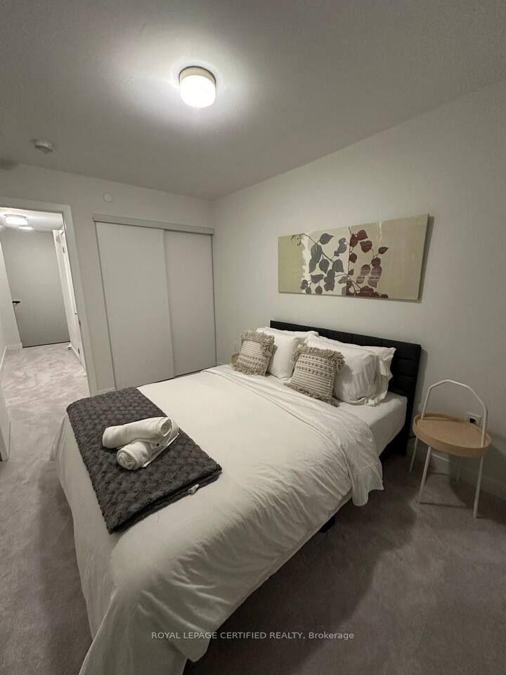 Photo 12 of Unit 3, 3562 Colonial Drive, Mississauga, Erin Mills — HOMEH