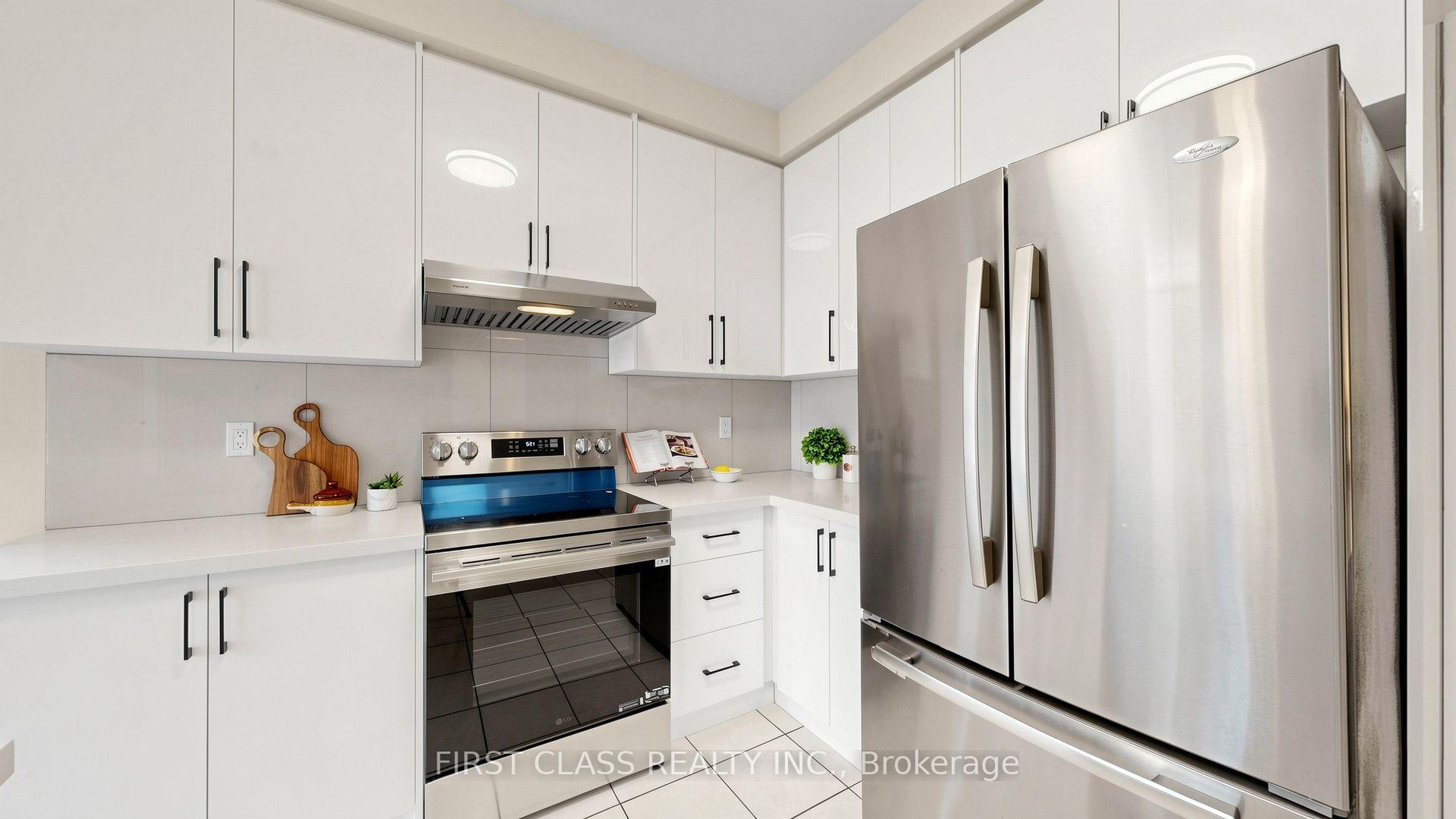 Photo 15 of 89 Castan Avenue, Markham, Village Green-South Unionville — HOMEH
