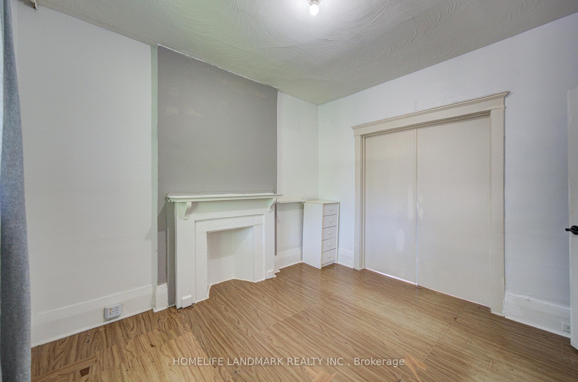 Photo 5 of Unit Main & BSMT, 19 Armstrong Avenue, Toronto, Dovercourt-Wallace Emerson-Junction — HOMEH