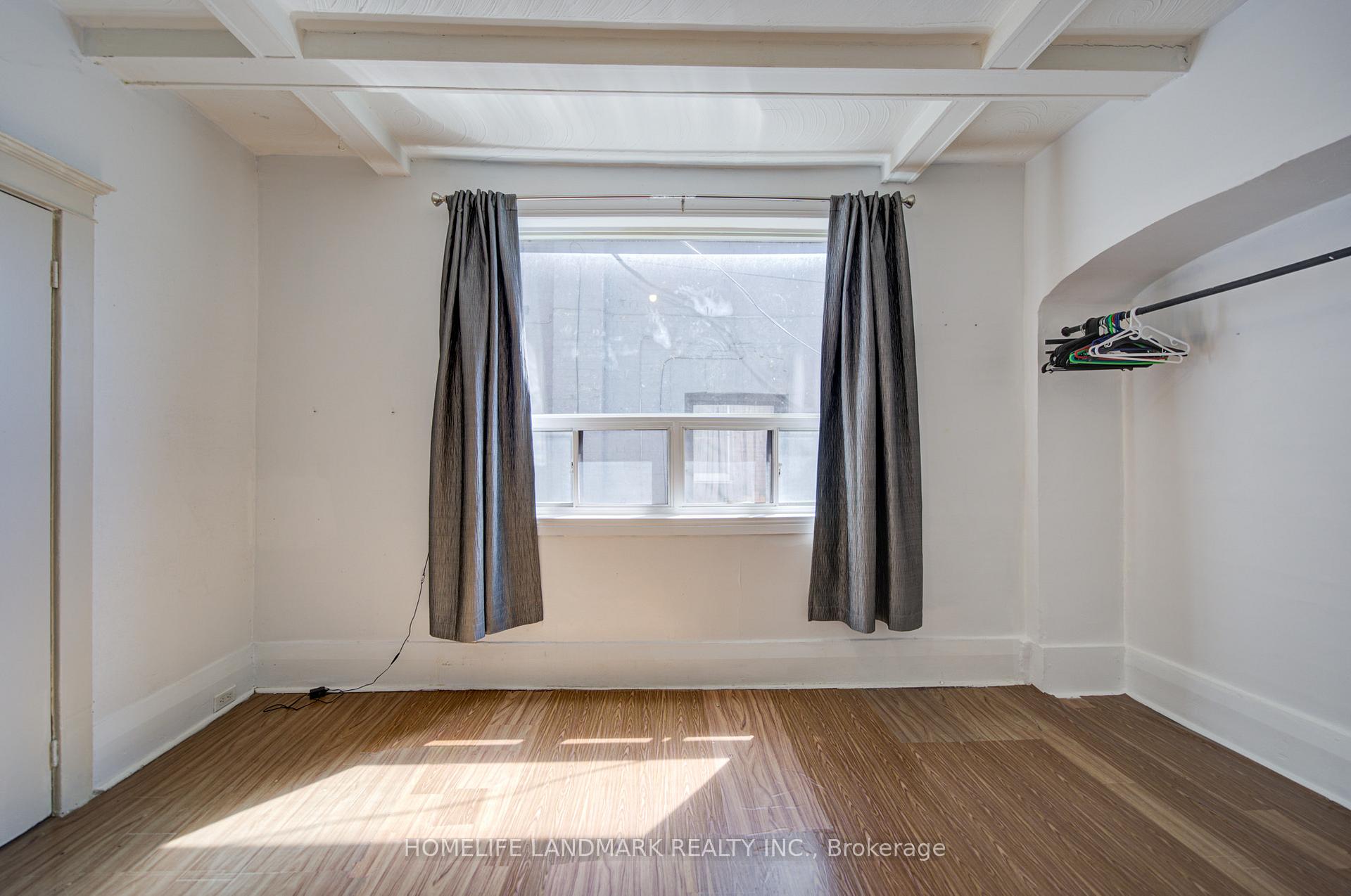 Photo 9 of Unit Main & BSMT, 19 Armstrong Avenue, Toronto, Dovercourt-Wallace Emerson-Junction — HOMEH