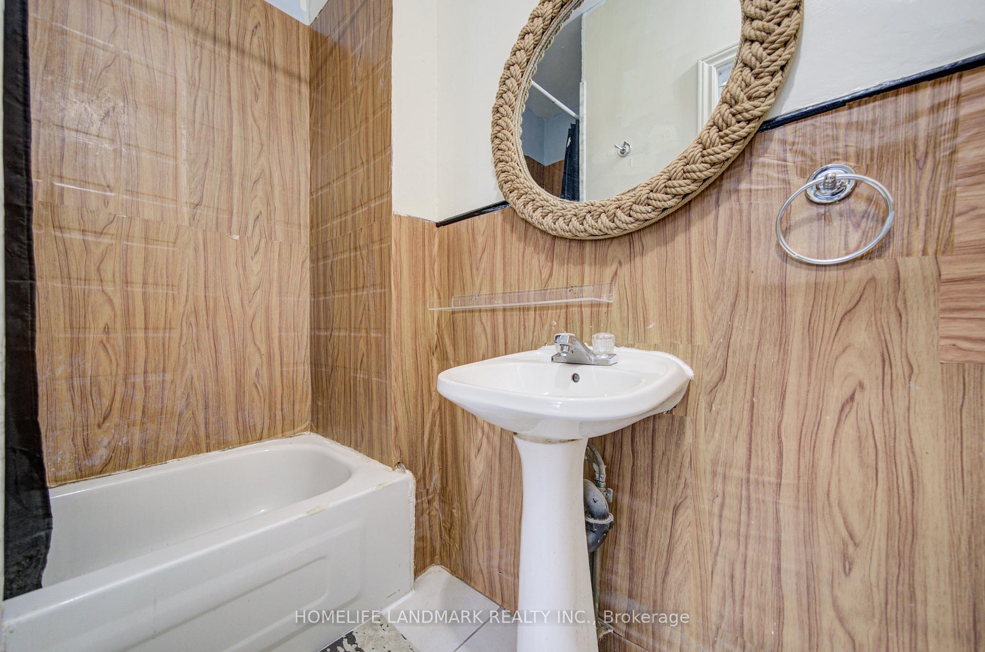 Photo 14 of Unit Main & BSMT, 19 Armstrong Avenue, Toronto, Dovercourt-Wallace Emerson-Junction — HOMEH
