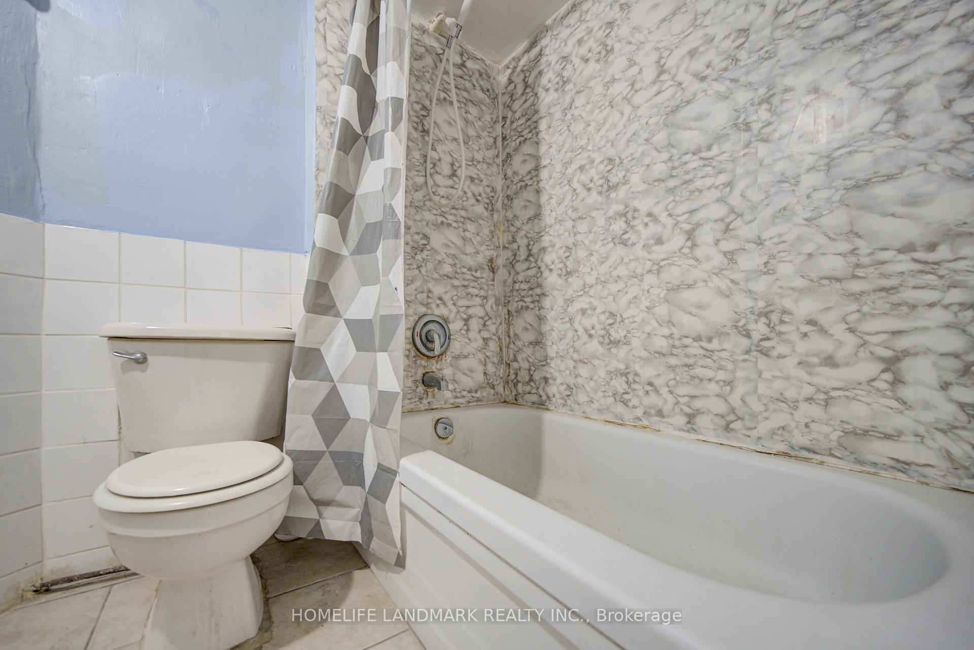 Photo 18 of Unit Main & BSMT, 19 Armstrong Avenue, Toronto, Dovercourt-Wallace Emerson-Junction — HOMEH