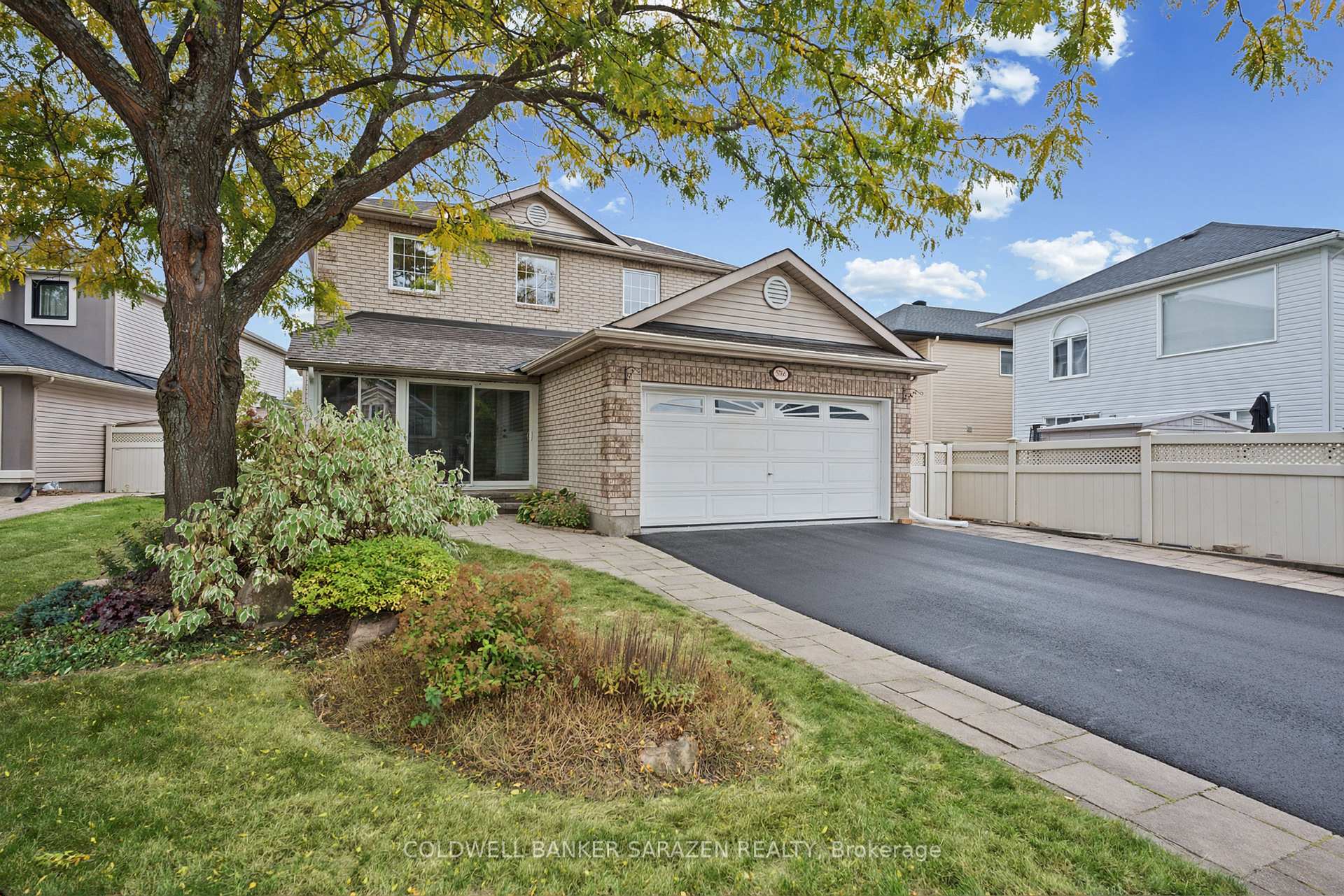 Photo 2 of 3766 Mountain Meadows Crescent, Ottawa, Riverside South/Gloucester Glen — HOMEH