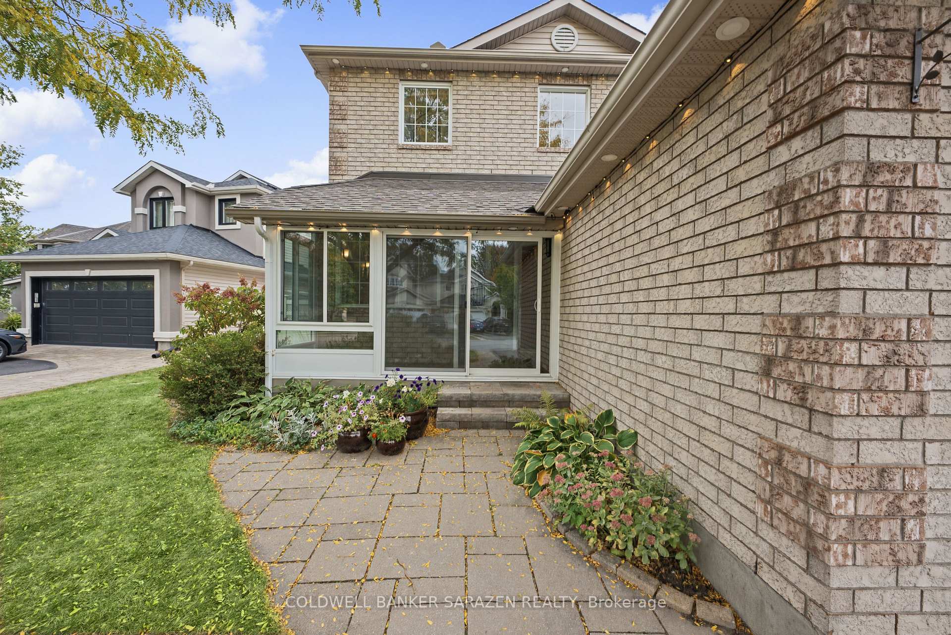 Photo 3 of 3766 Mountain Meadows Crescent, Ottawa, Riverside South/Gloucester Glen — HOMEH