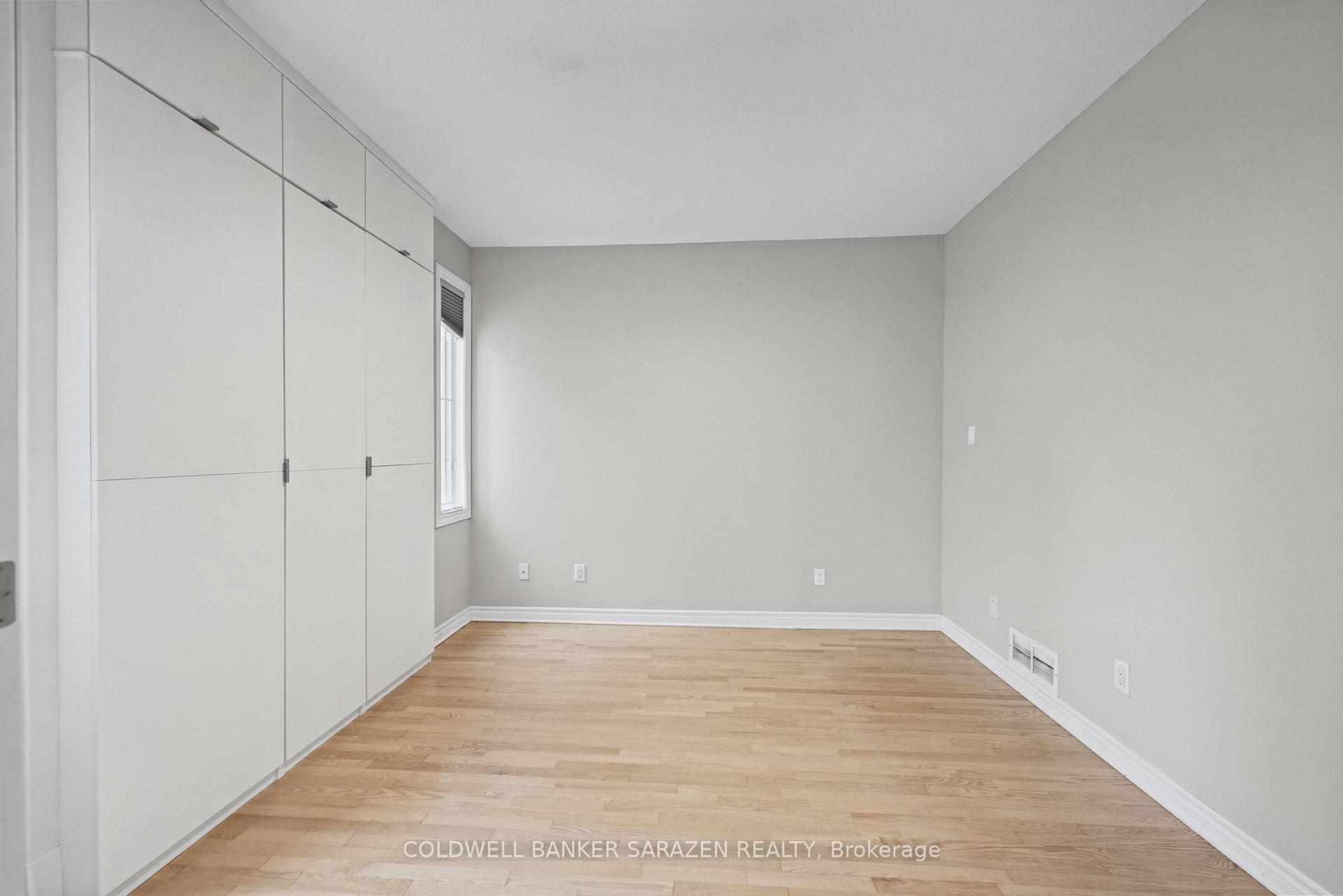 Photo 10 of 3766 Mountain Meadows Crescent, Ottawa, Riverside South/Gloucester Glen — HOMEH