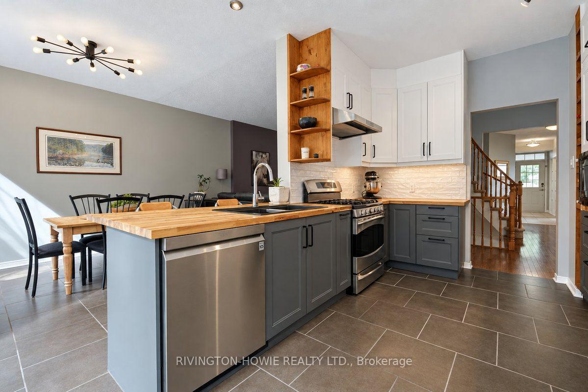 Photo 16 of 8 Colindale Avenue, Ottawa, Barrhaven - Longfields — HOMEH