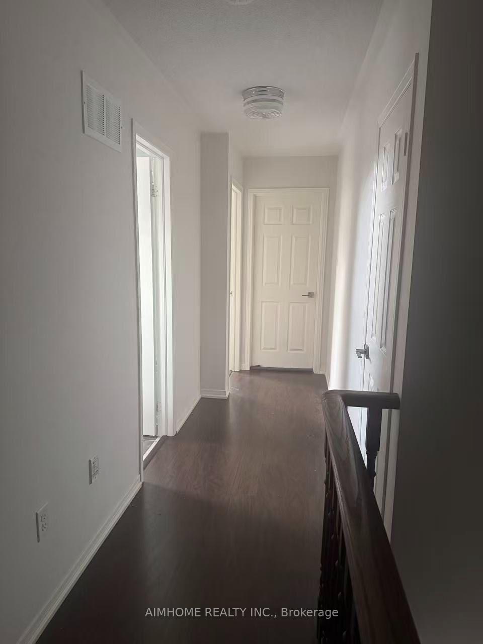 Photo 7 of 1075 Bur Oak Avenue, Markham, Wismer — HOMEH