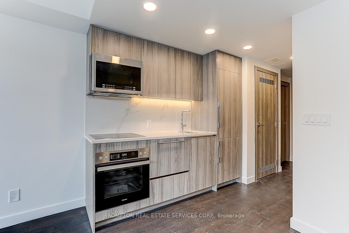 Photo 3 of Unit 603, 38 Widmer Street, Toronto, Waterfront Communities — HOMEH