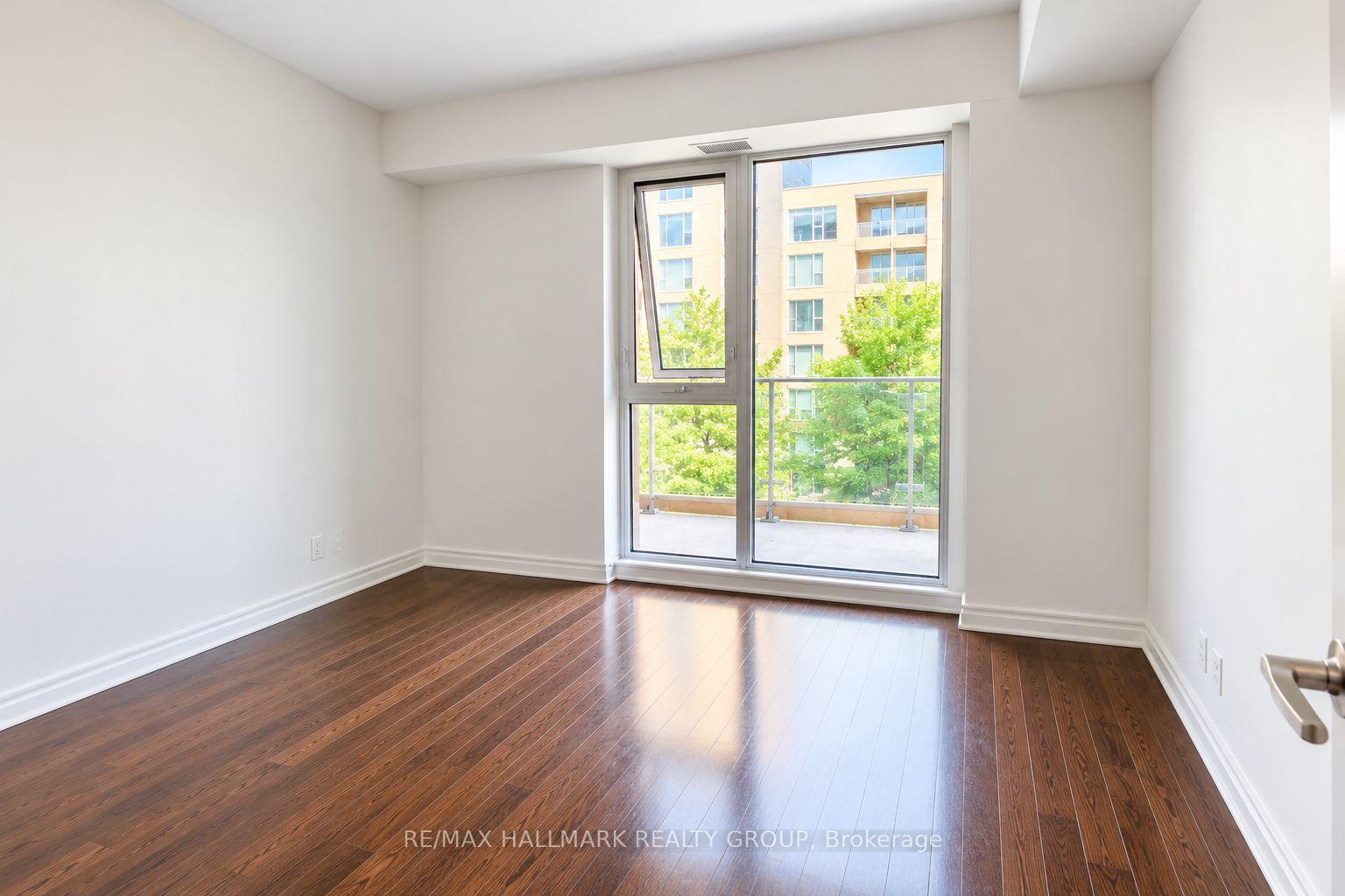 Photo 6 of Unit 302, 200 Lett Street, Ottawa, West Centre Town — HOMEH
