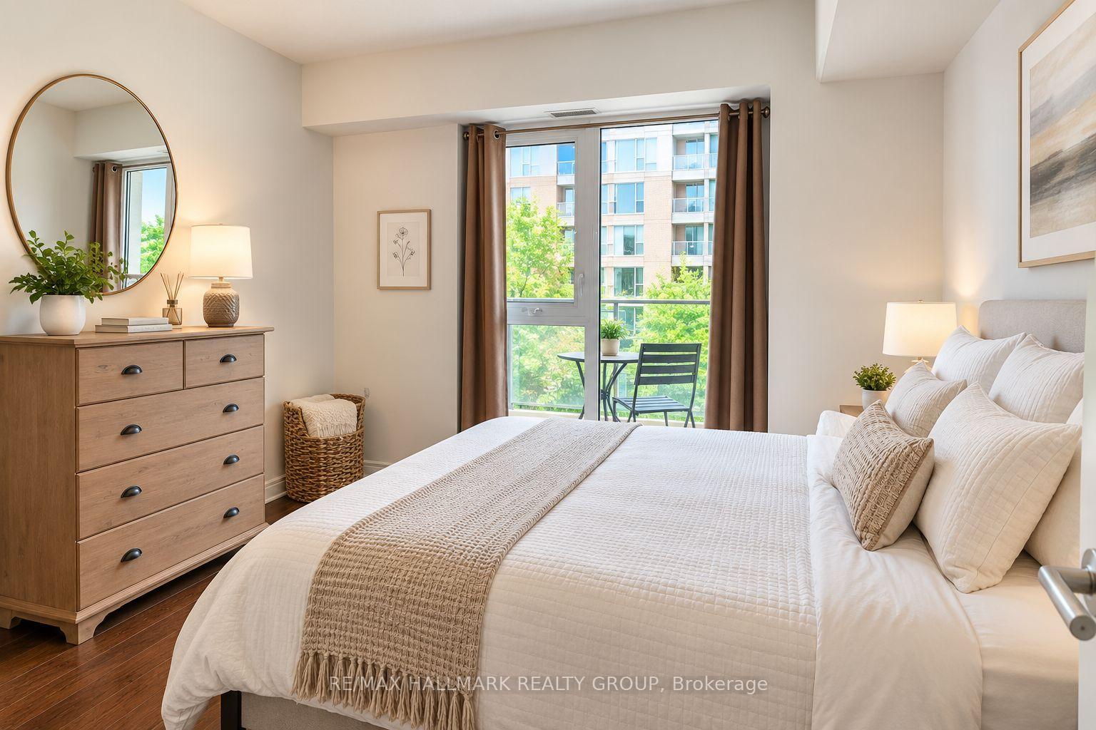 Photo 10 of Unit 302, 200 Lett Street, Ottawa, West Centre Town — HOMEH